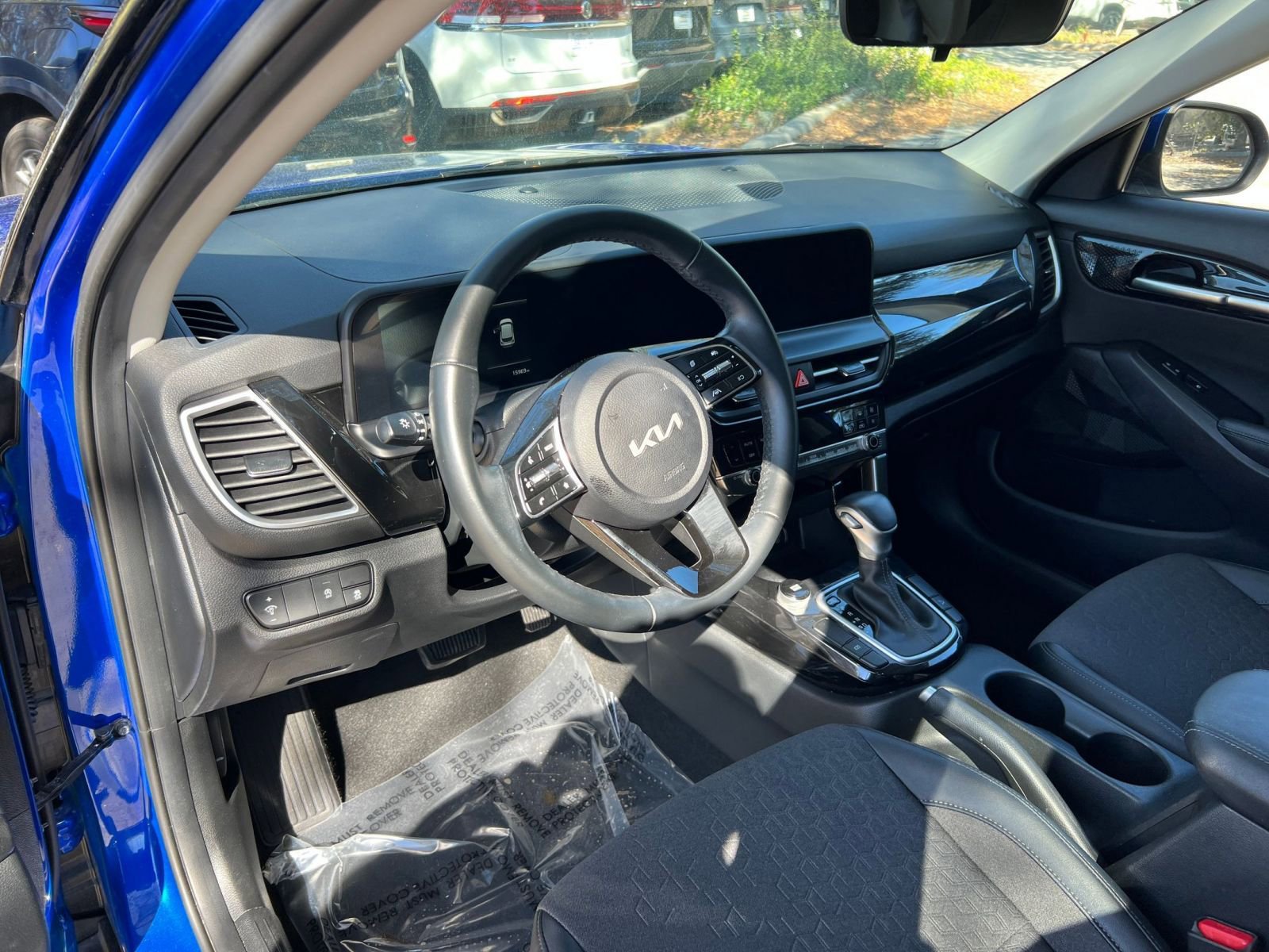 Thumbnail: 2025 Kia Seltos - 30