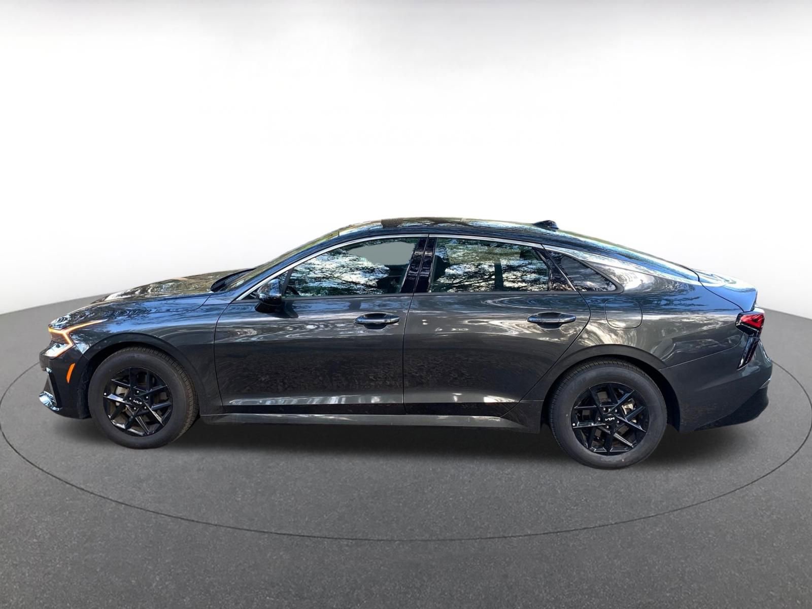 Thumbnail: 2025 Kia K5 - 4