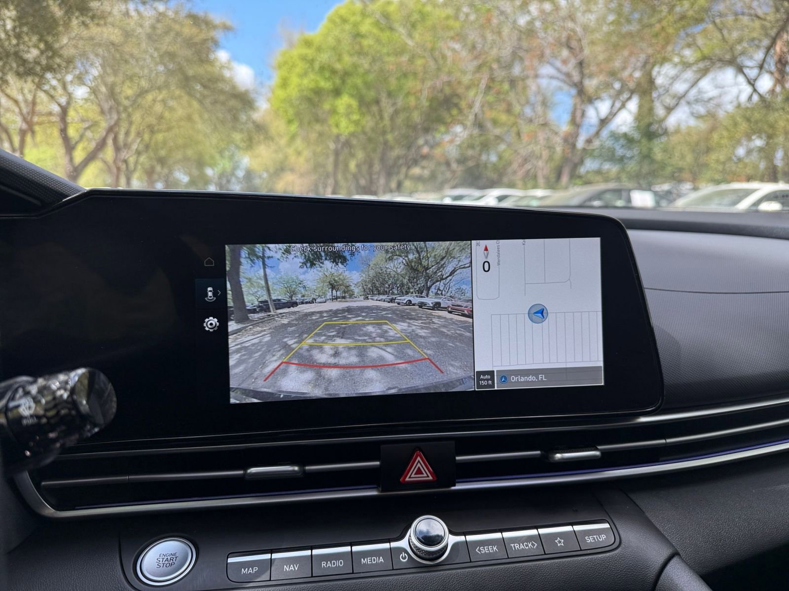 Thumbnail: 2025 Hyundai Elantra - 18