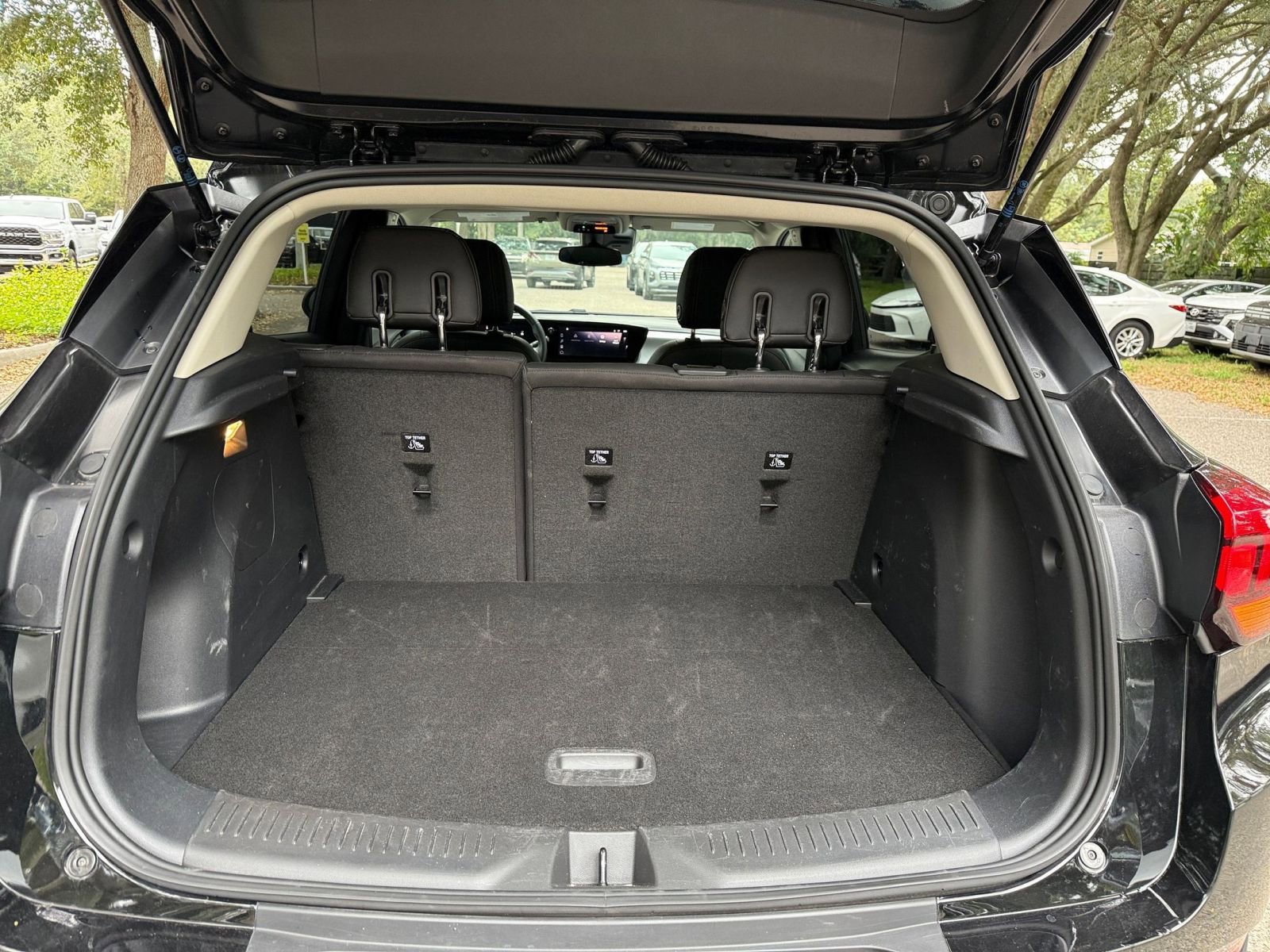 Thumbnail: 2025 Buick Encore GX - 24