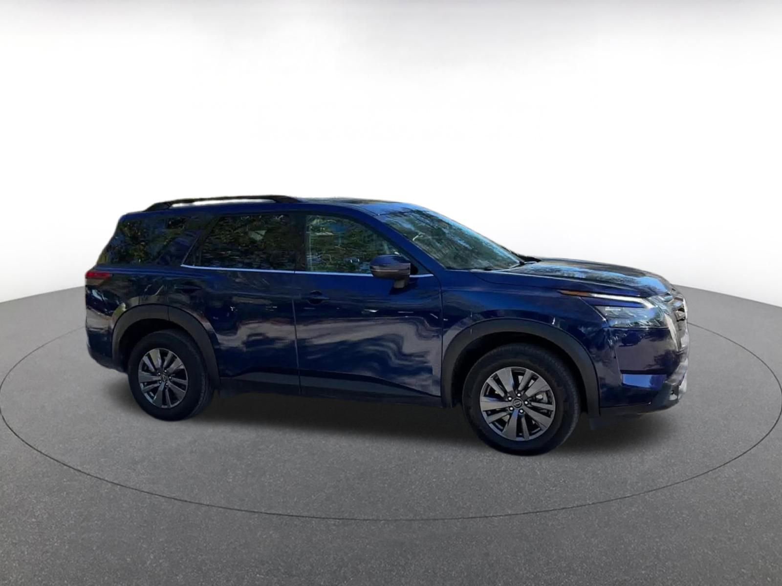 Thumbnail: 2025 Nissan Pathfinder - 2