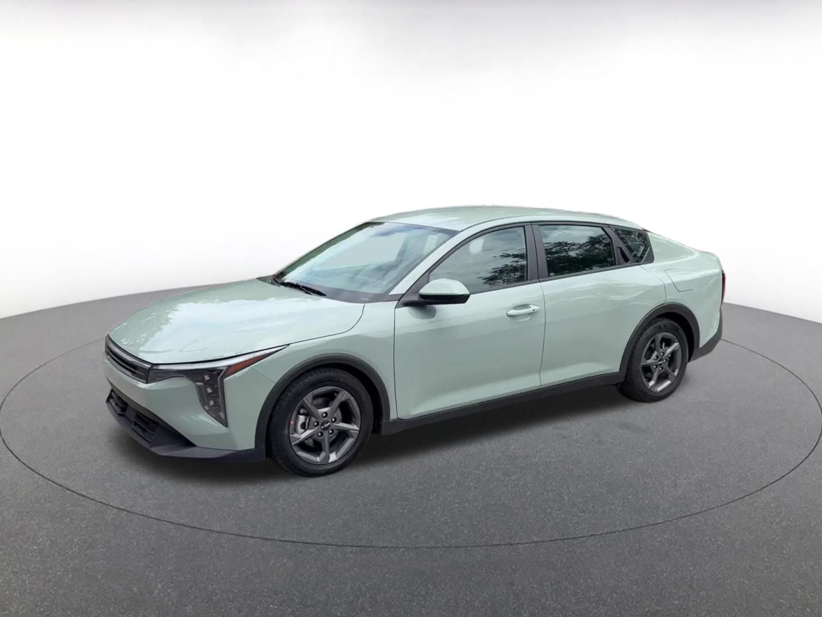 Thumbnail: 2025 Kia K4 - 8