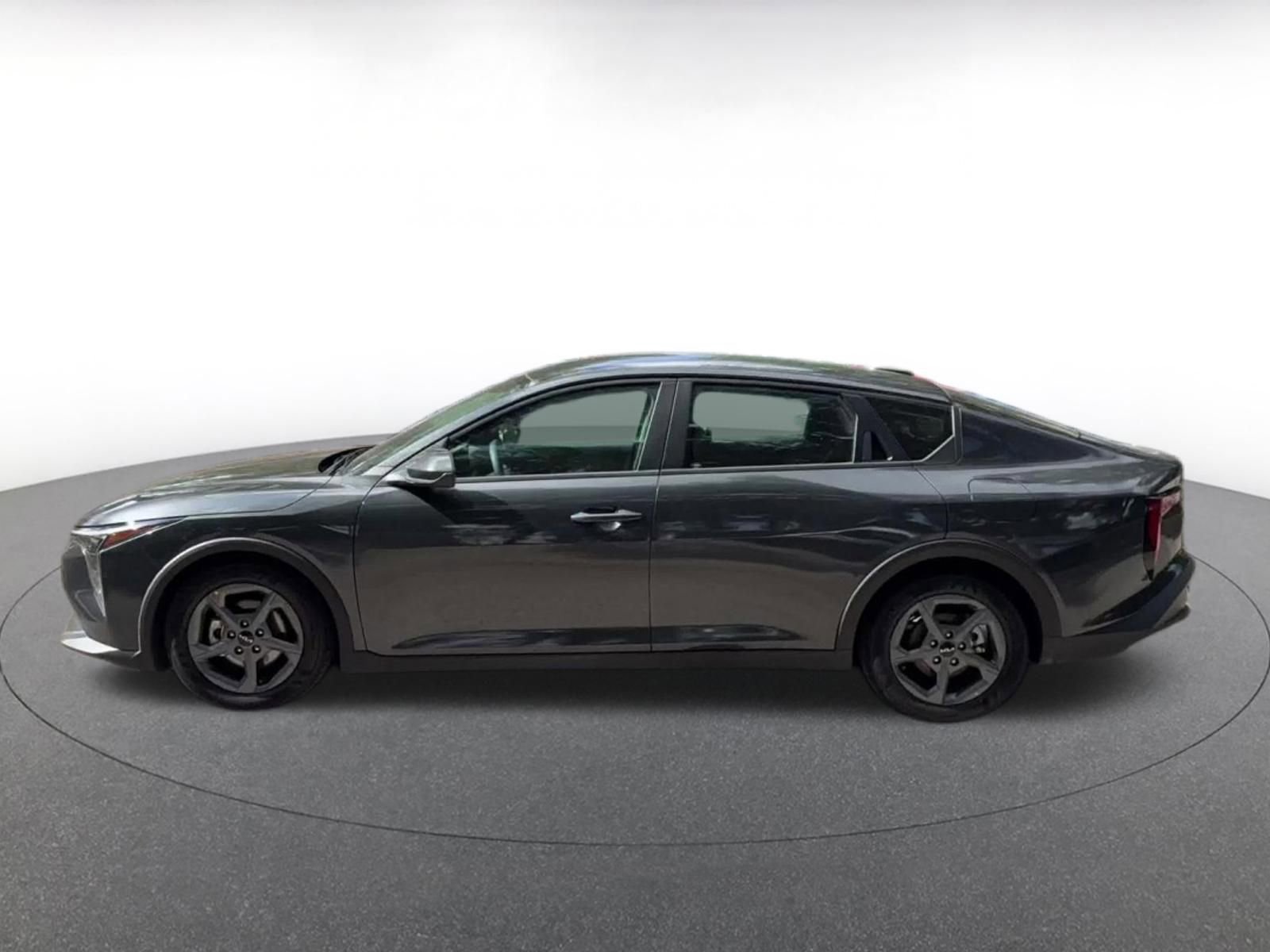 Thumbnail: 2025 Kia K4 - 9