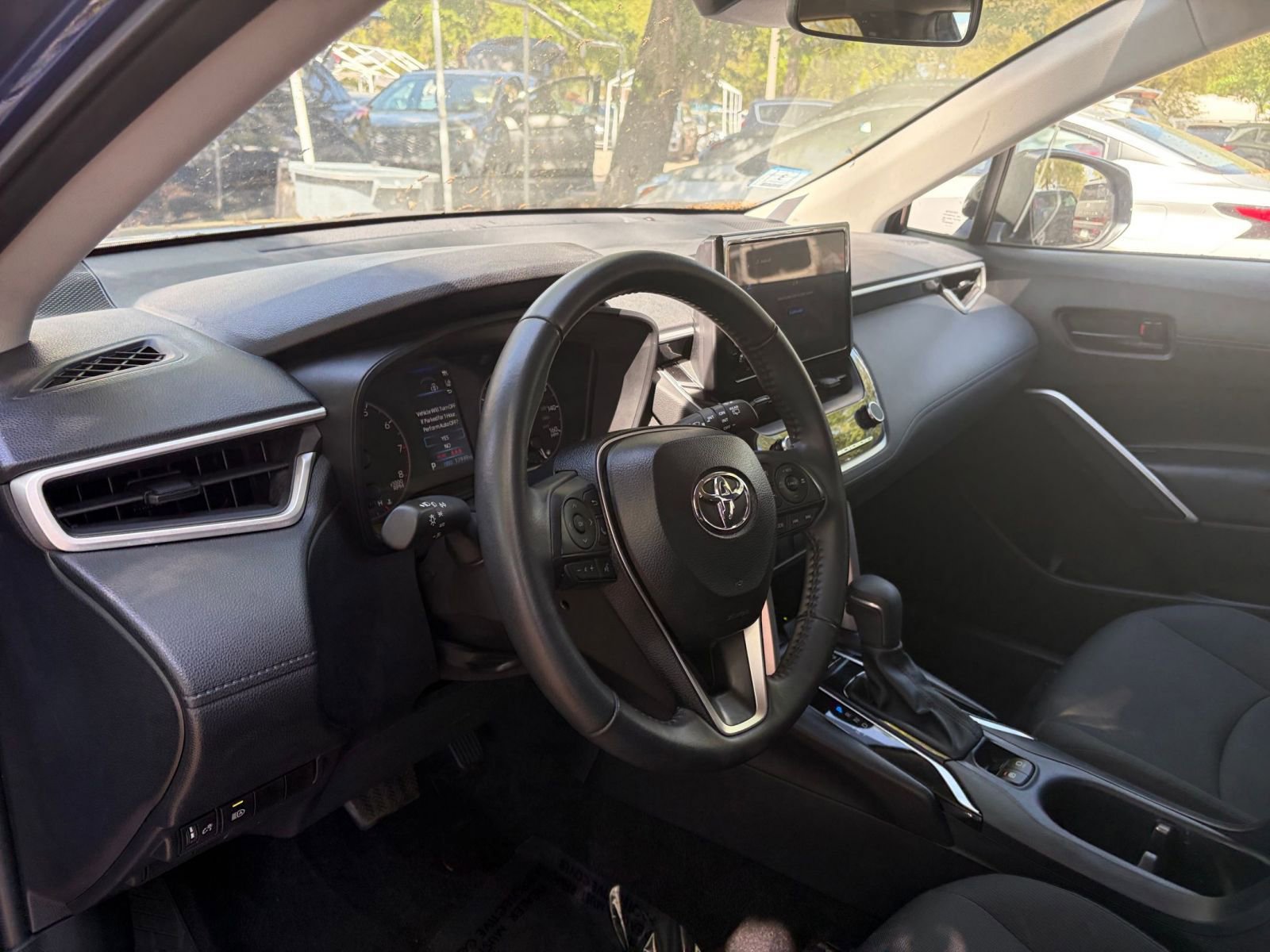 Thumbnail: 2025 Toyota Corolla Cross - 30