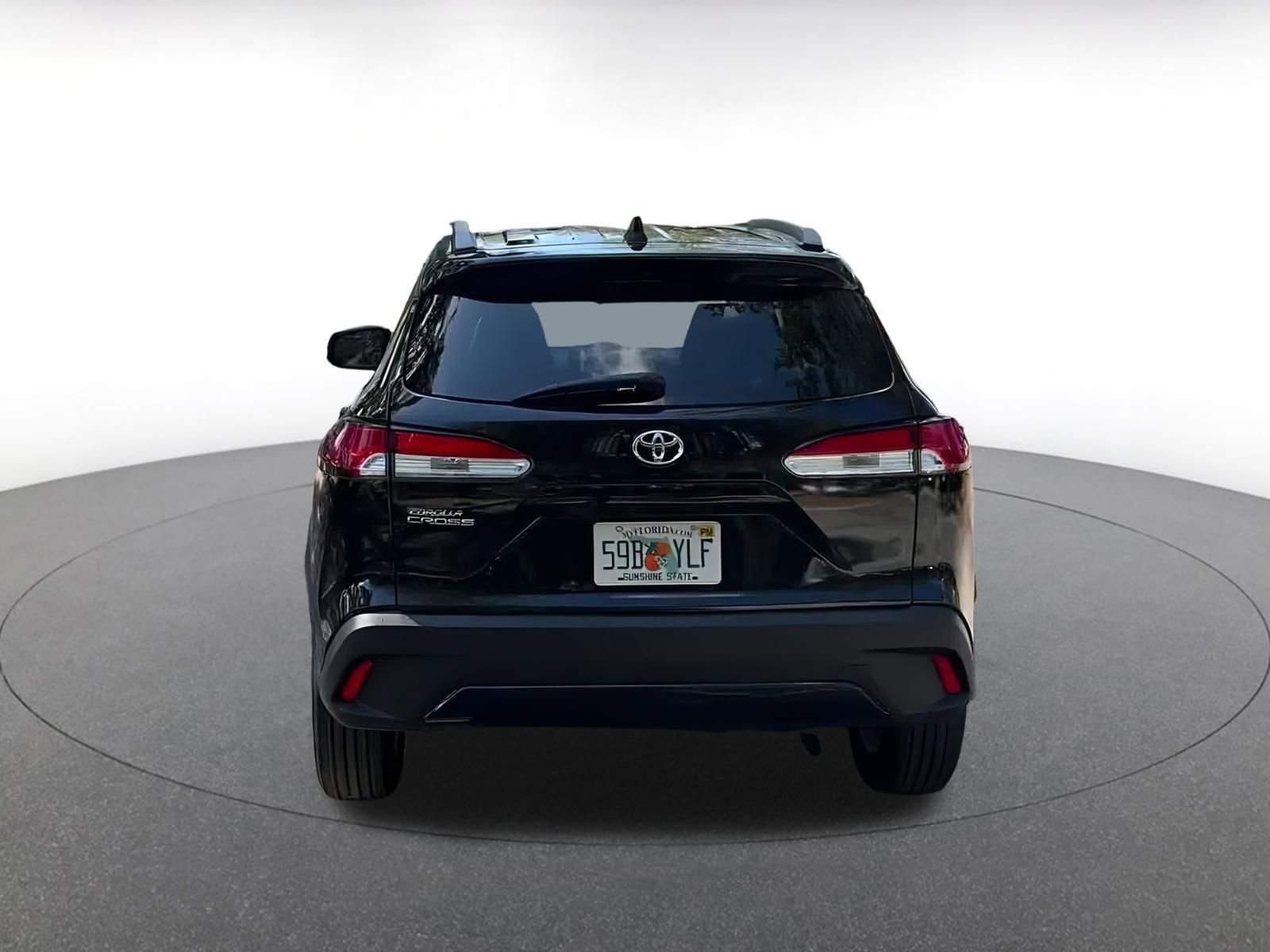 Thumbnail: 2025 Toyota Corolla Cross - 12