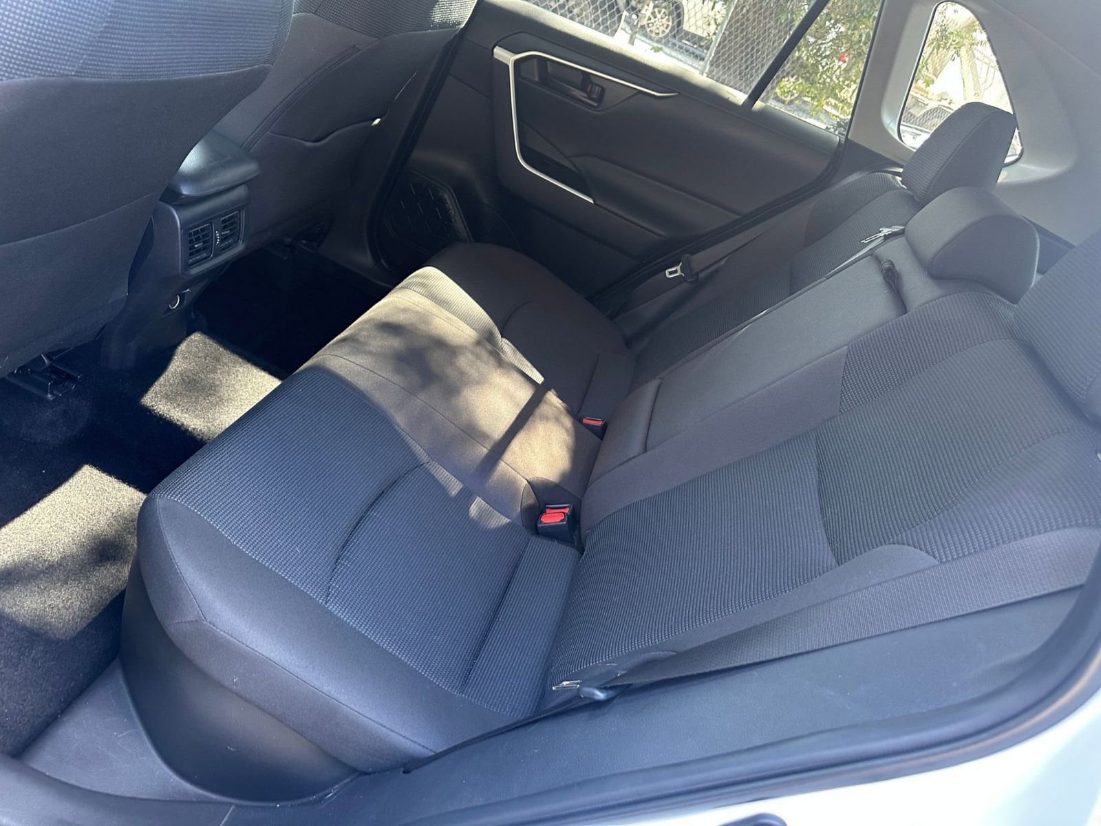 Thumbnail: 2025 Toyota RAV4 - 20