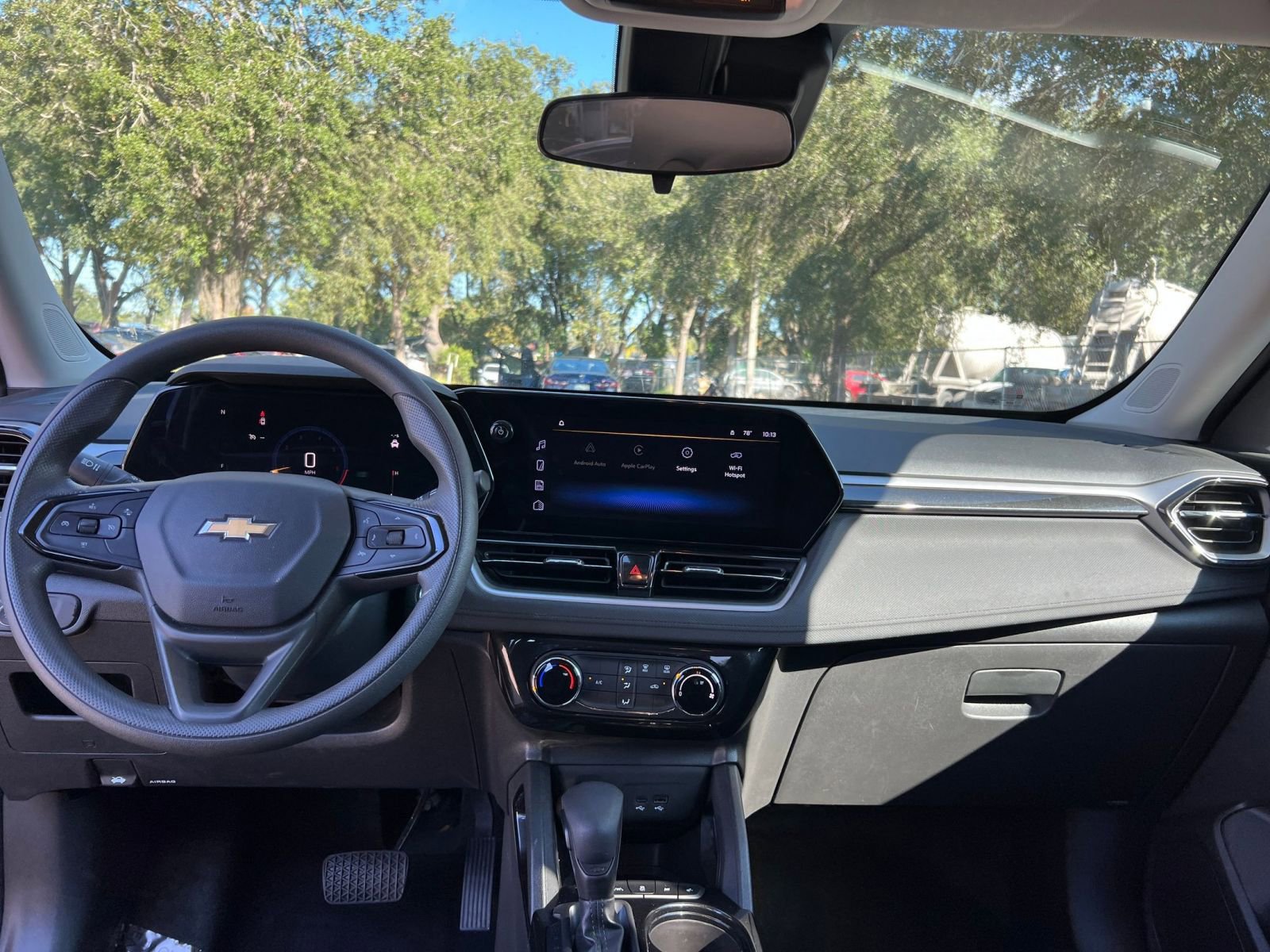 Thumbnail: 2025 Chevrolet TrailBlazer - 32