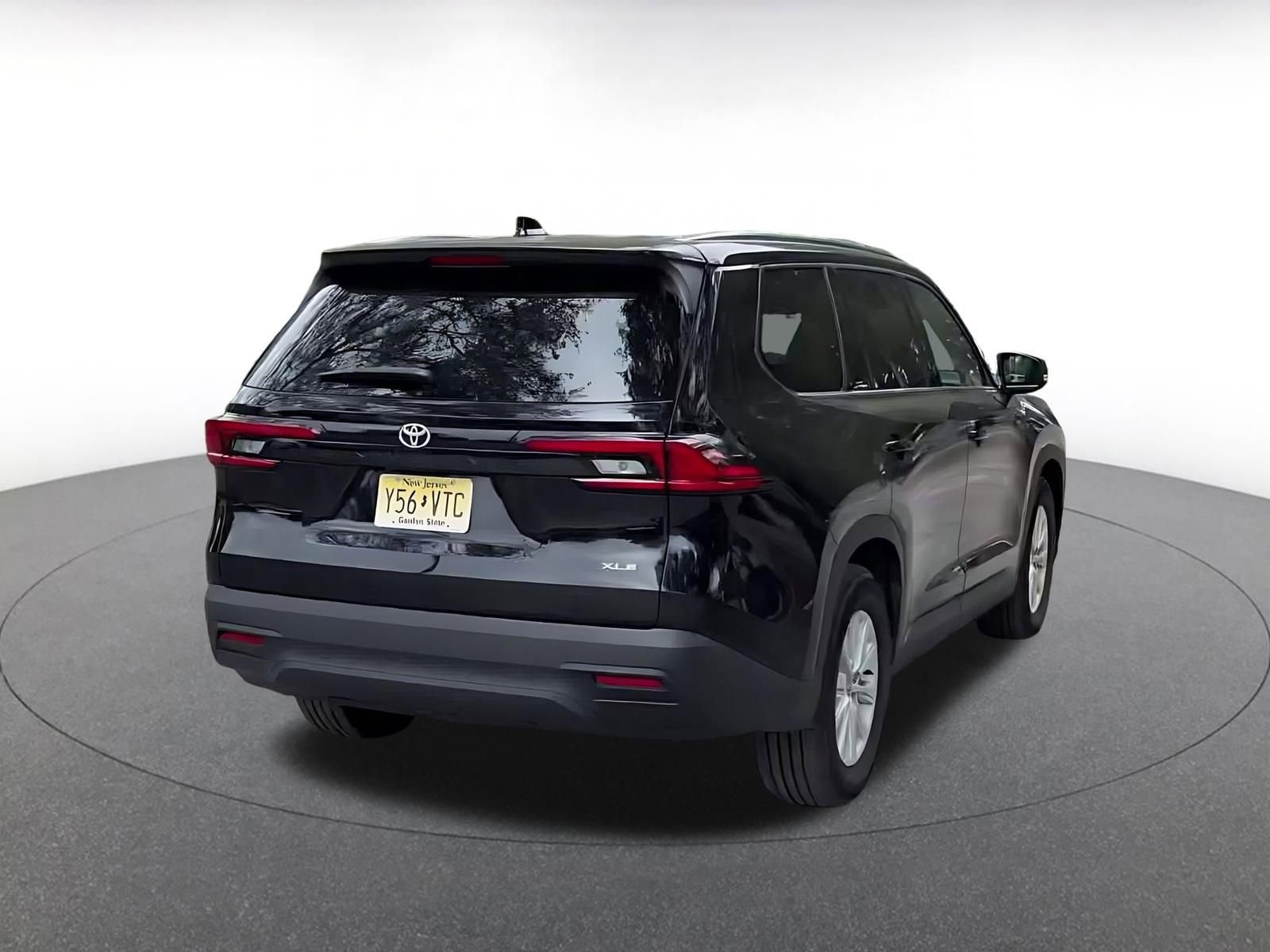 Thumbnail: 2025 Toyota Grand Highlander - 14