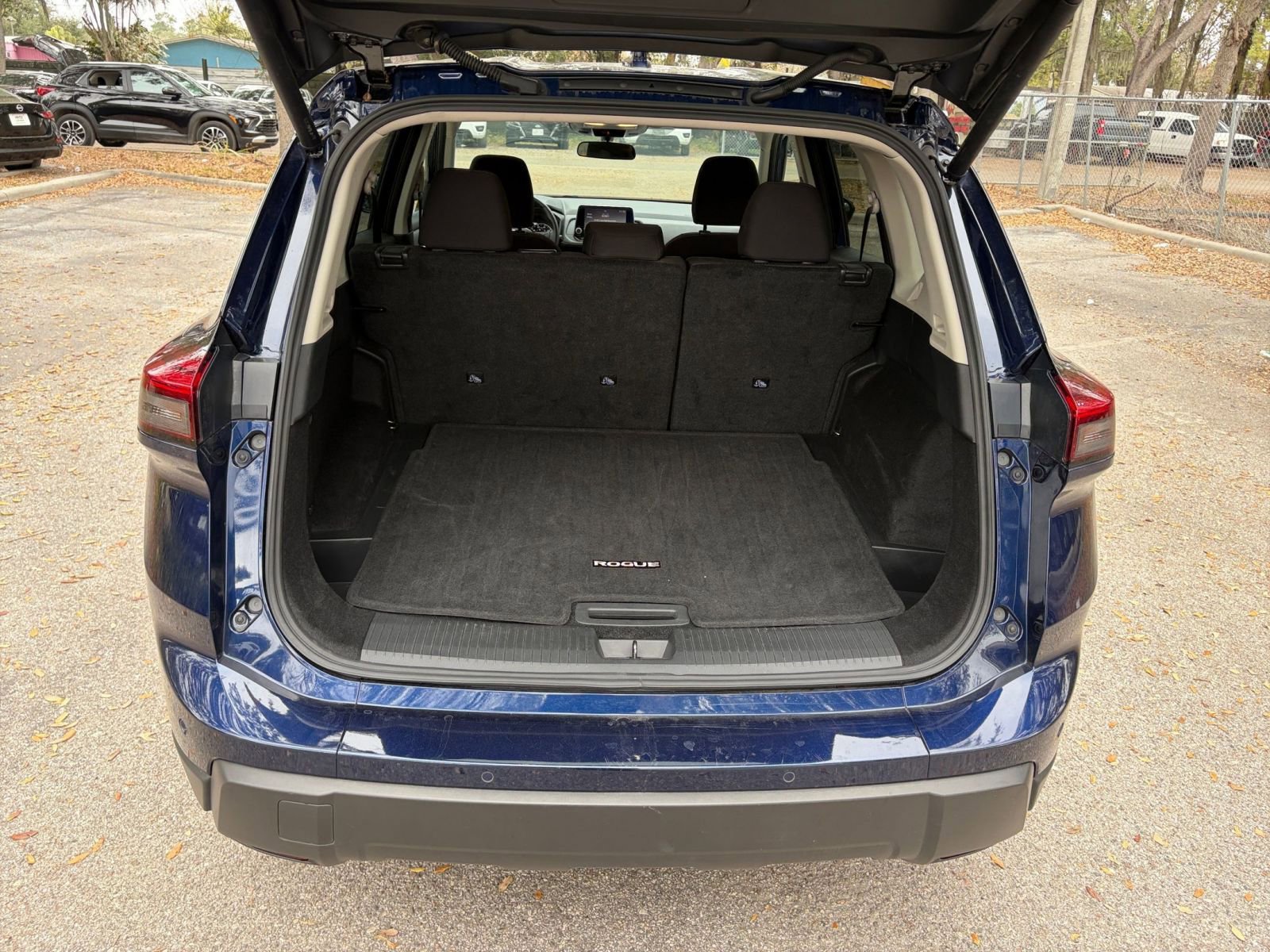 Thumbnail: 2025 Nissan Rogue - 28