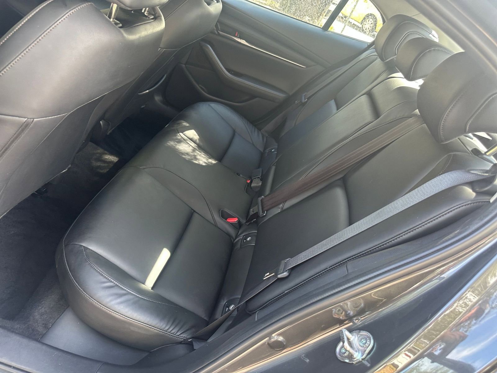 Thumbnail: 2025 Mazda Mazda3 - 33