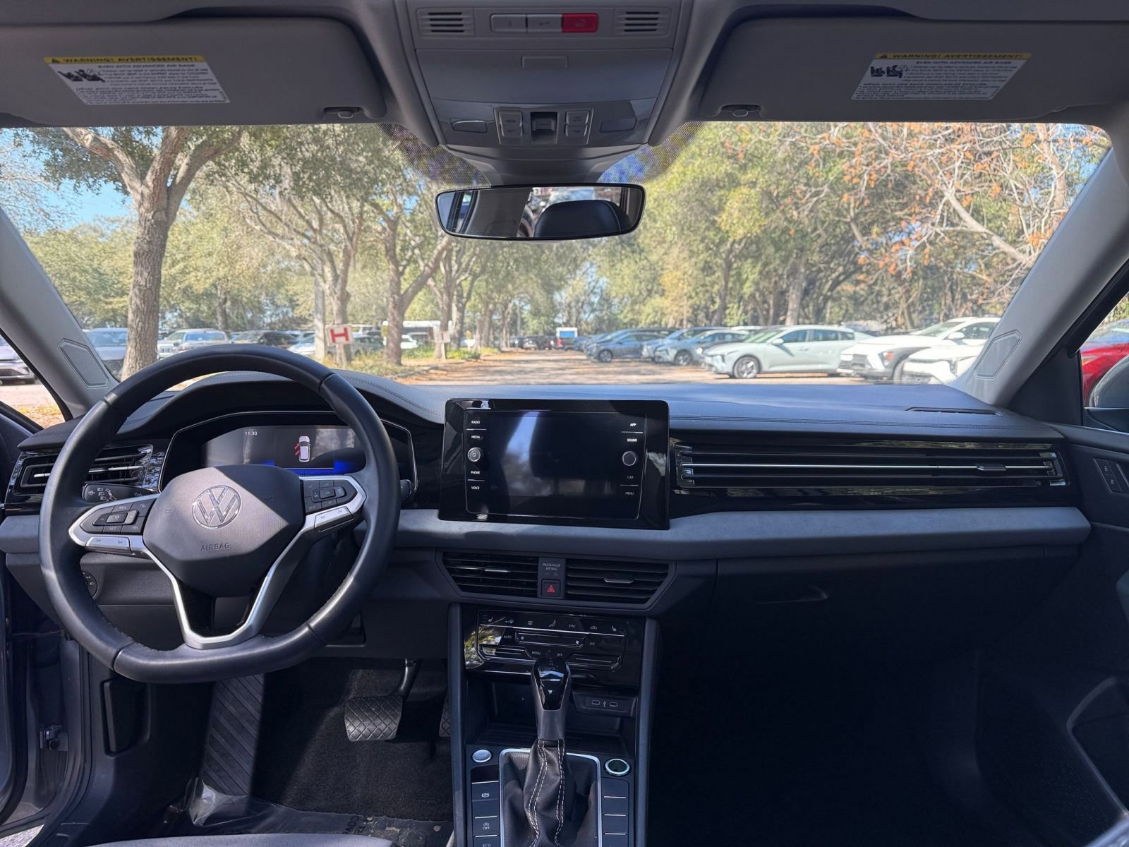 Thumbnail: 2025 Volkswagen Jetta - 28