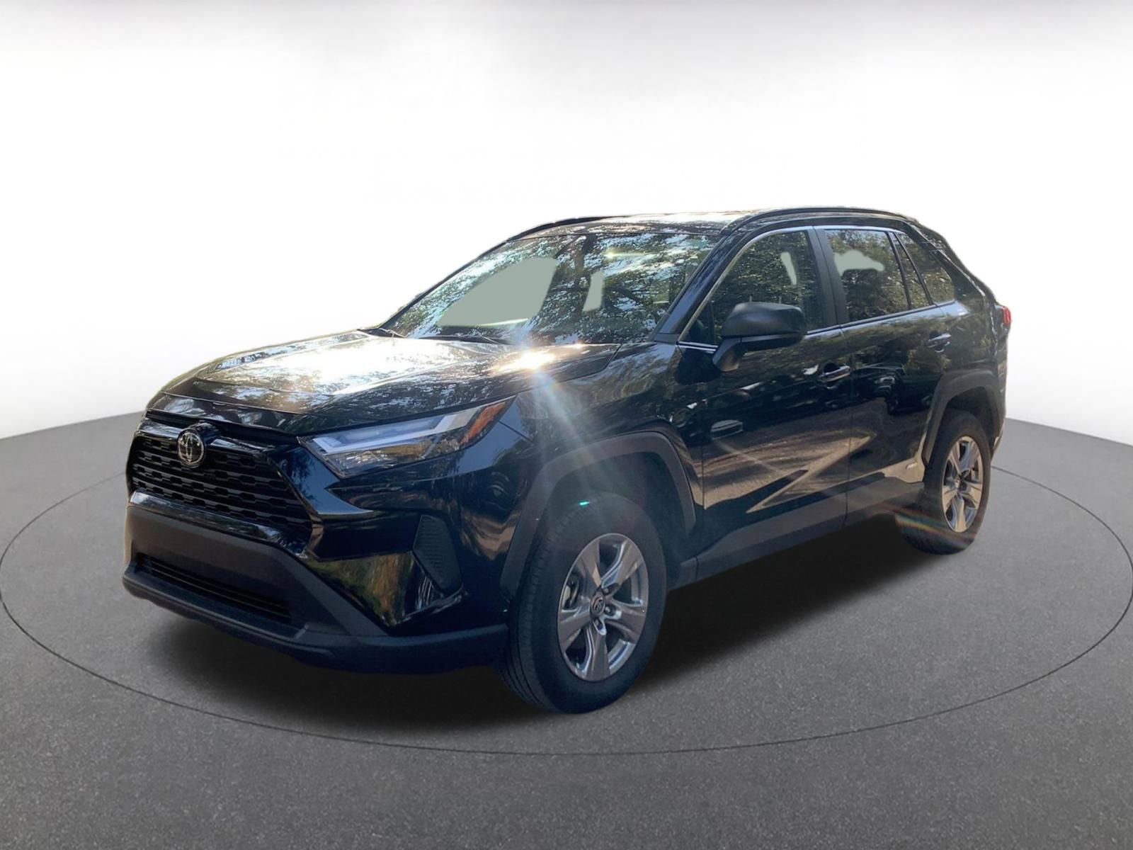 Thumbnail: 2025 Toyota RAV4 - 3