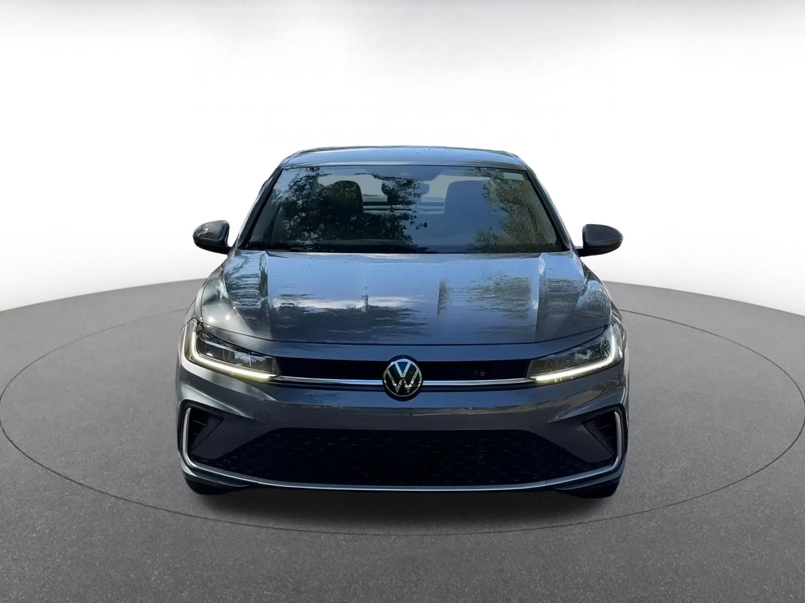 Thumbnail: 2025 Volkswagen Jetta - 4