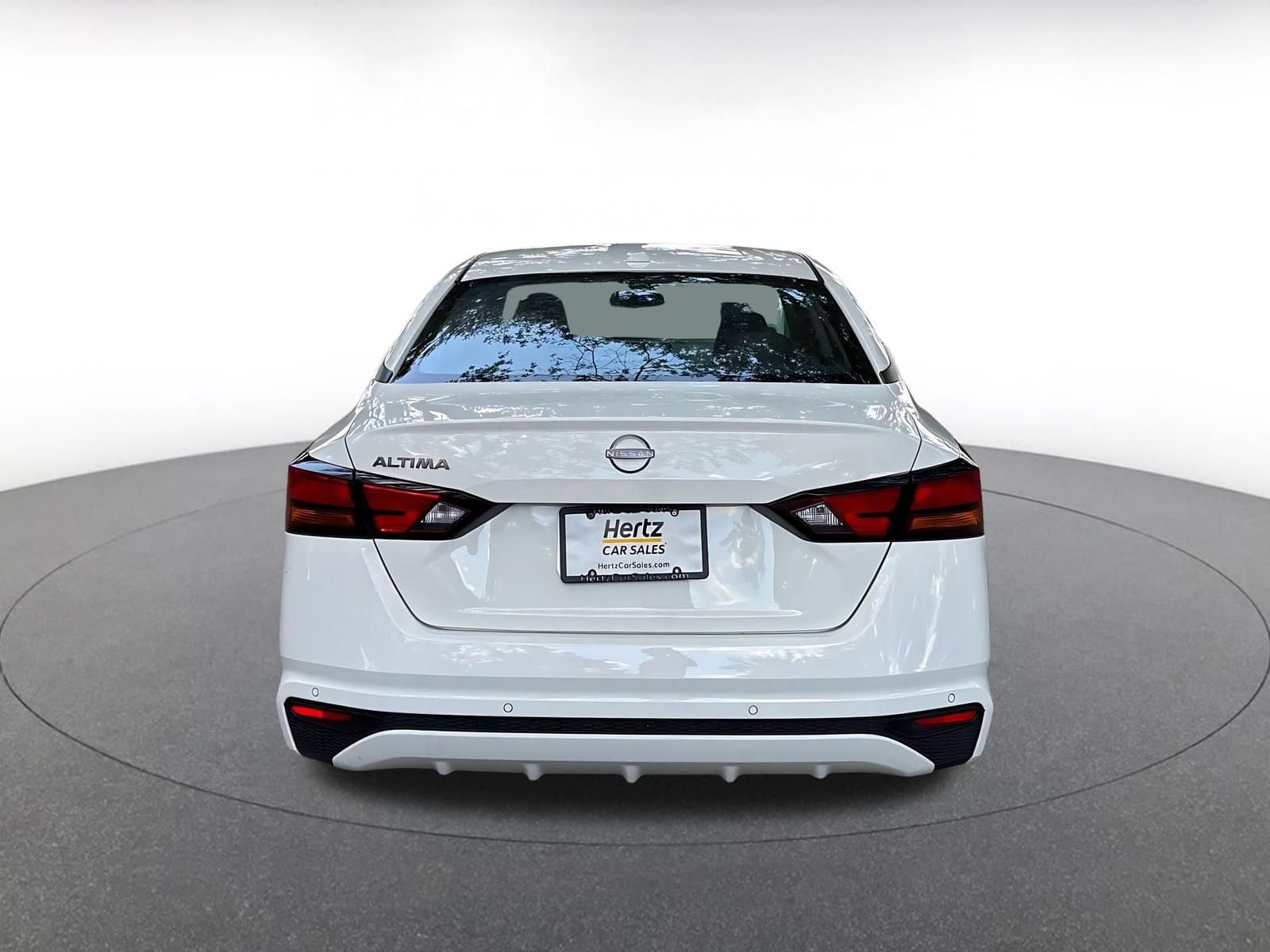 Thumbnail: 2025 Nissan Altima - 6