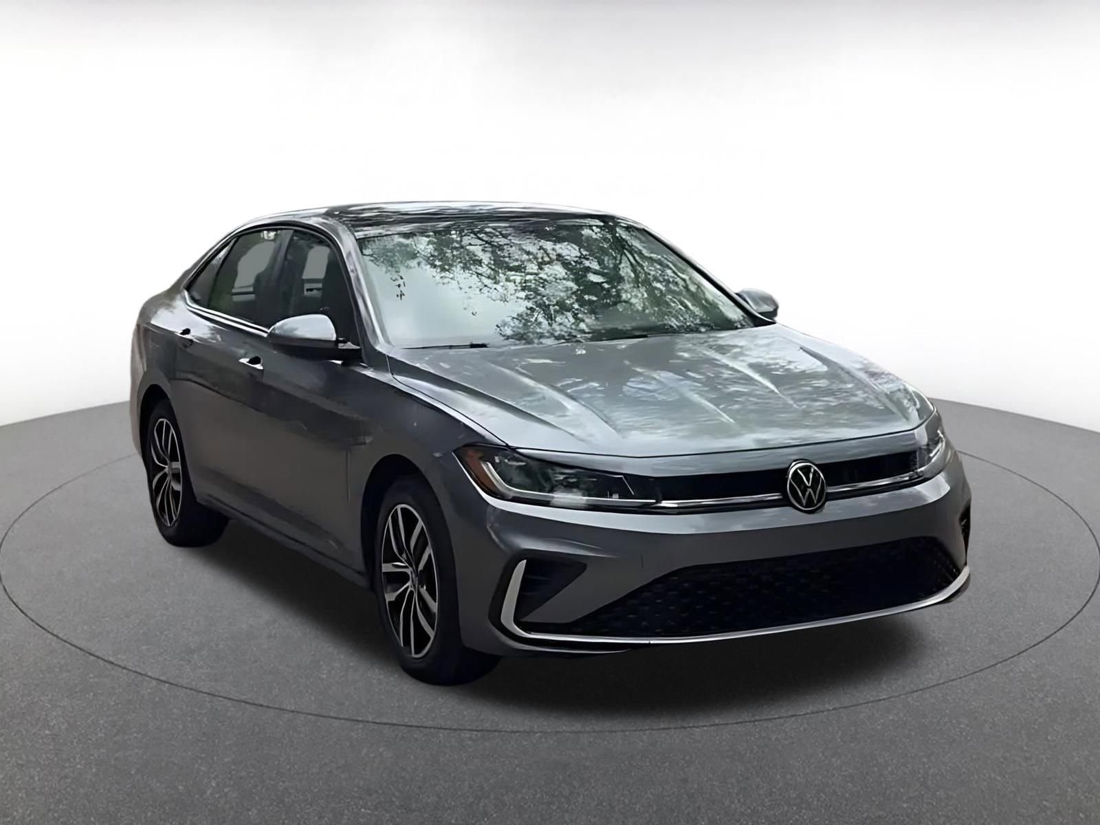 Thumbnail: 2025 Volkswagen Jetta - 3