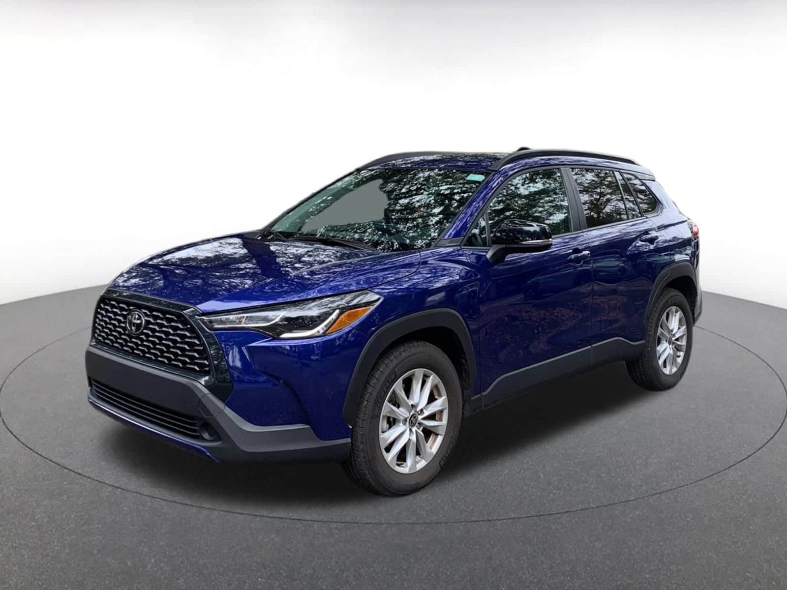 Thumbnail: 2025 Toyota Corolla Cross - 3