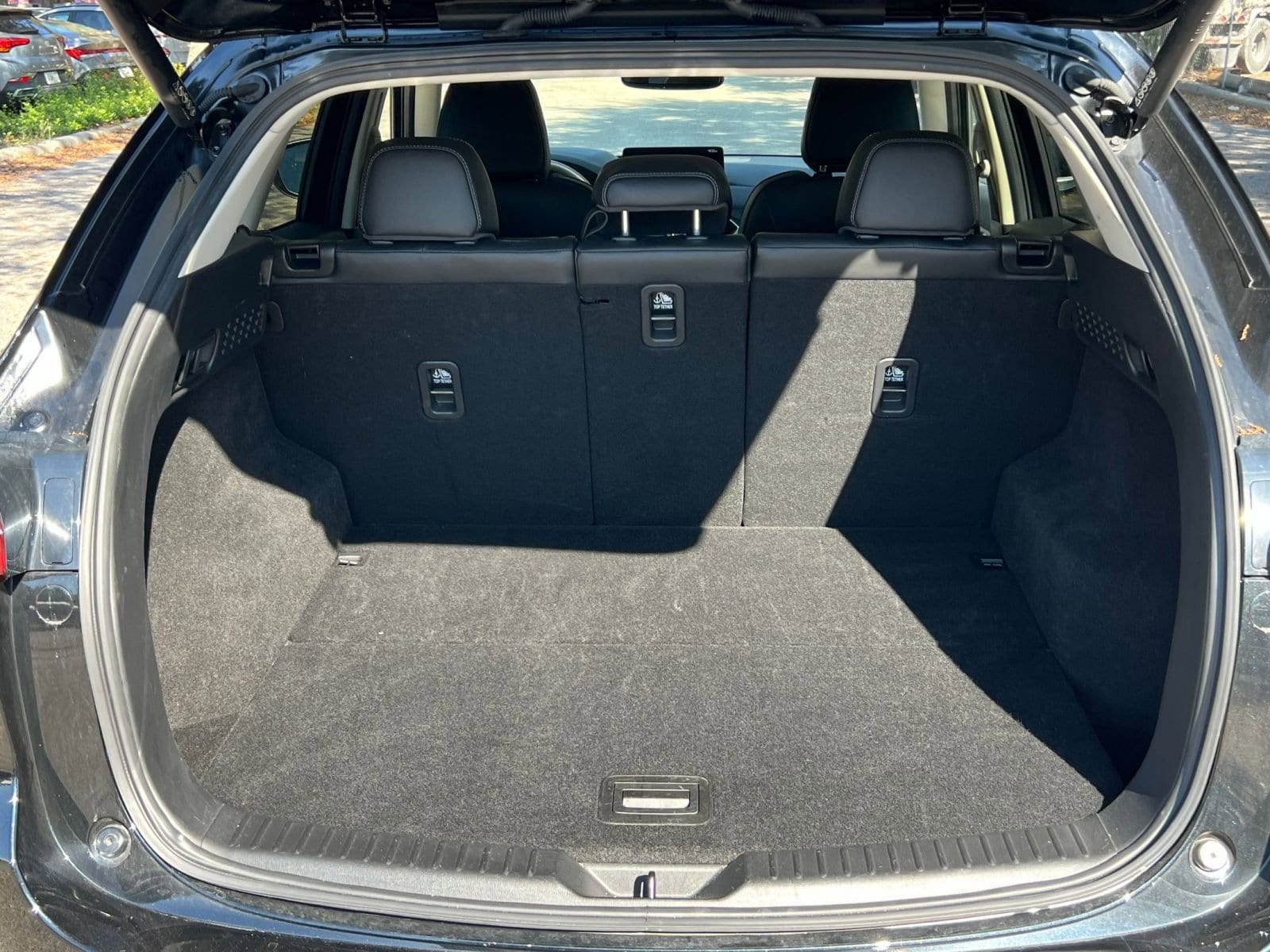 Thumbnail: 2025 Mazda CX-5 - 24