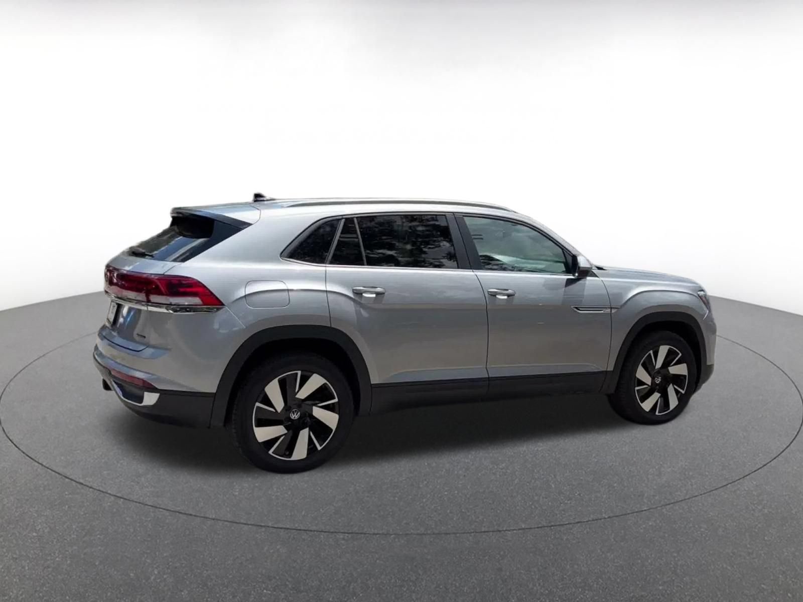 Thumbnail: 2026 Volkswagen Atlas - 14