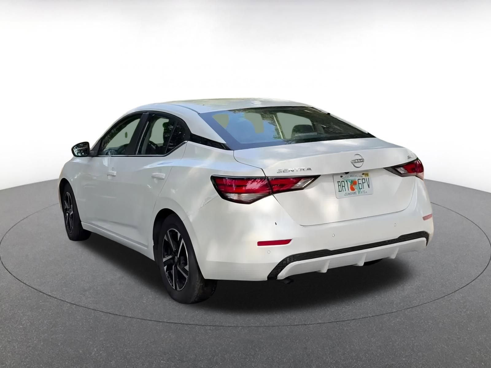 Thumbnail: 2024 Nissan Sentra - 11