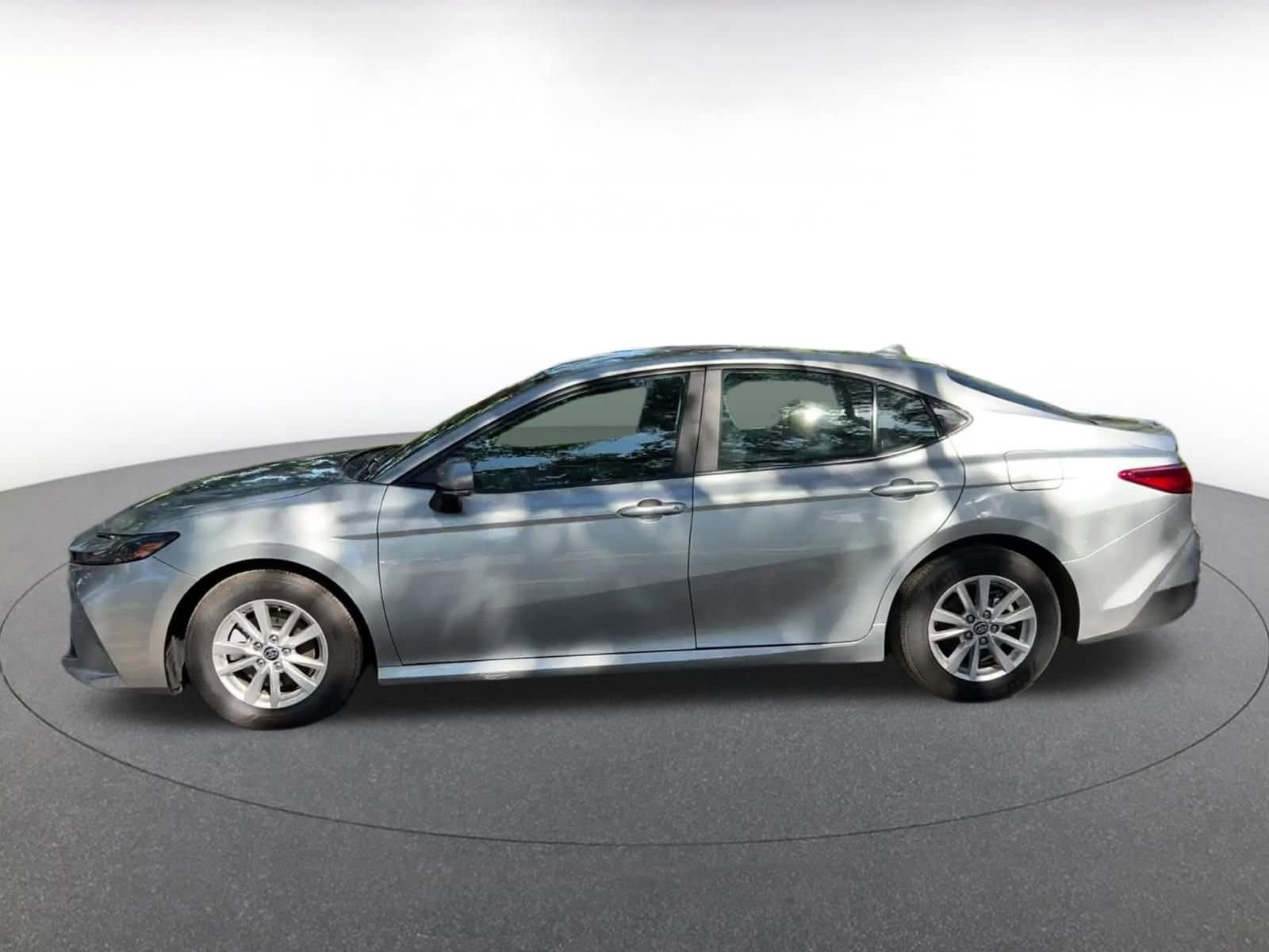 Thumbnail: 2025 Toyota Camry - 9