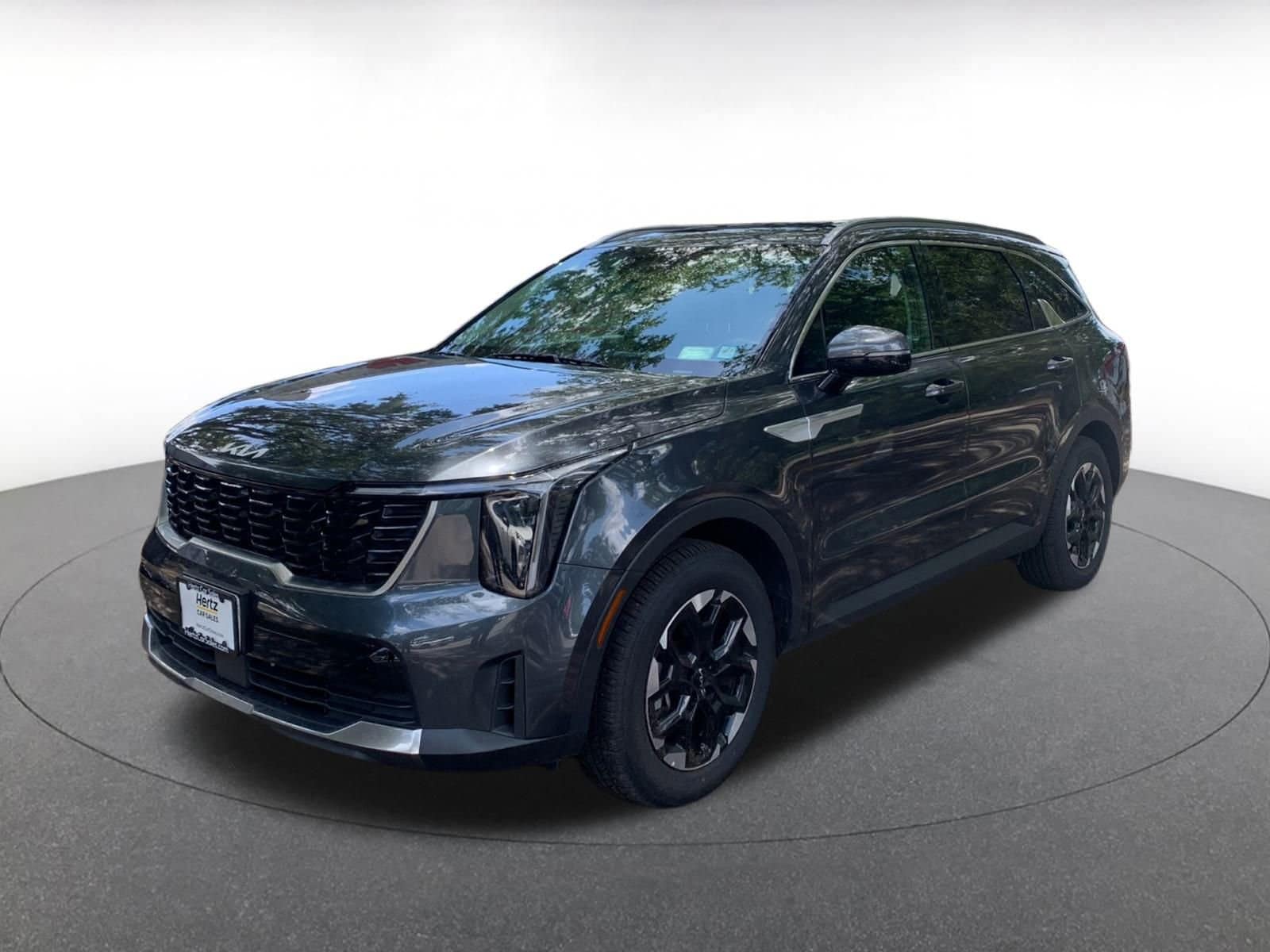 Thumbnail: 2024 Kia Sorento - 3
