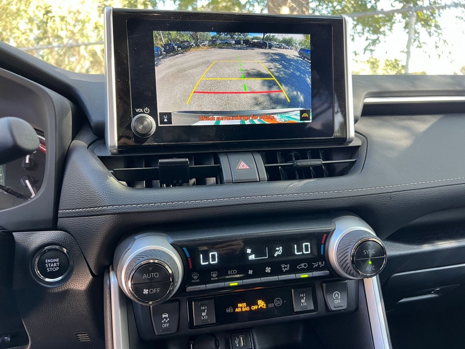 Thumbnail: 2025 Toyota RAV4 - 17