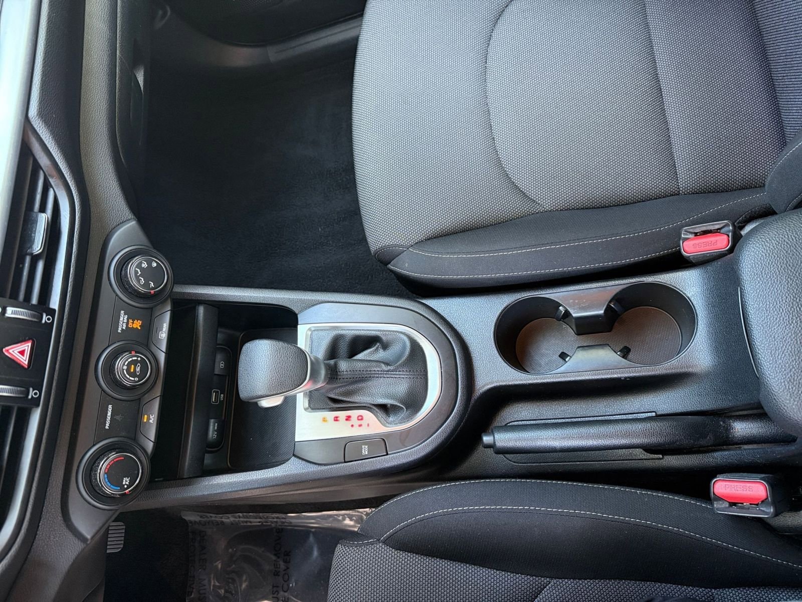 Thumbnail: 2024 Kia Forte - 35