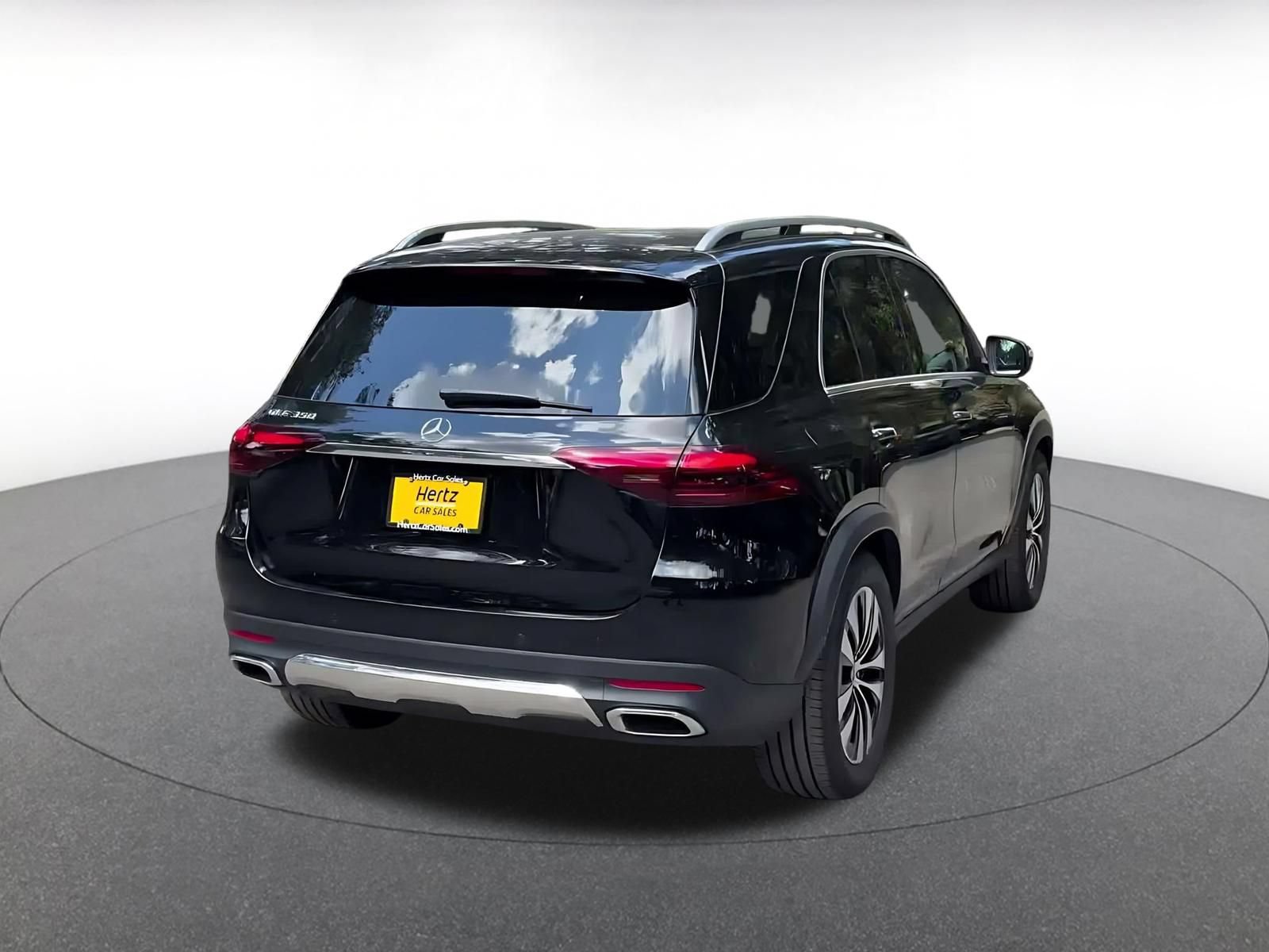 Thumbnail: 2026 Mercedes-Benz GLE - 14