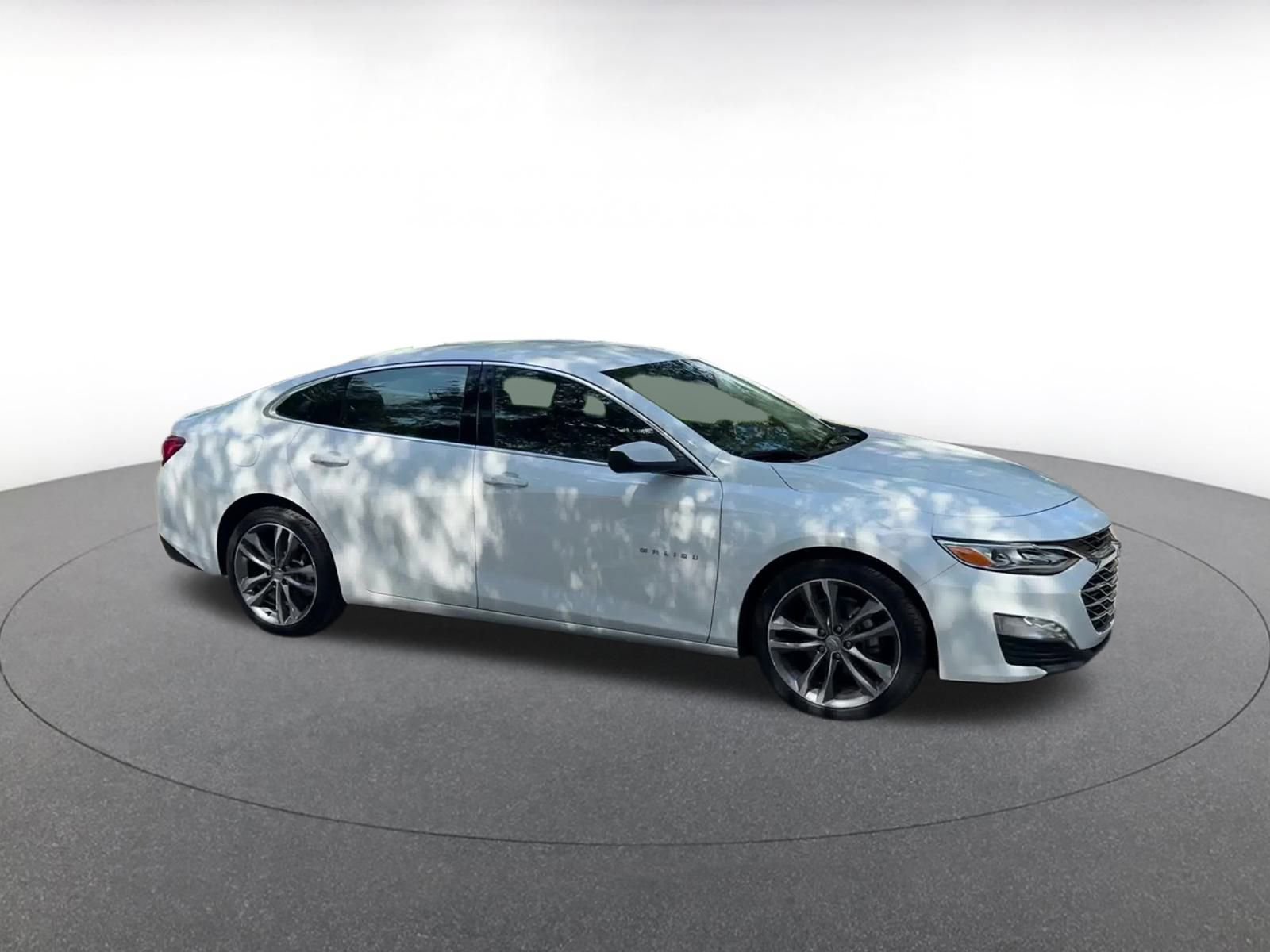 Thumbnail: 2024 Chevrolet Malibu - 2