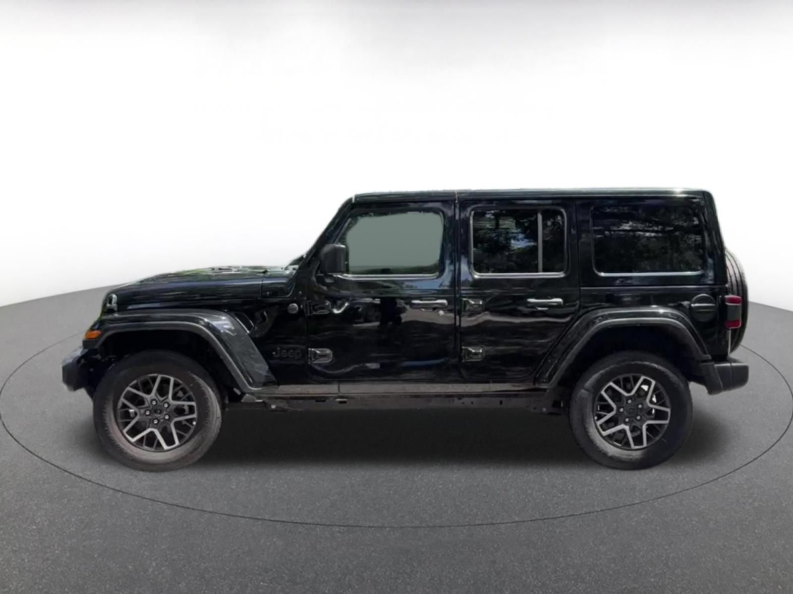 Thumbnail: 2025 Jeep Wrangler - 9