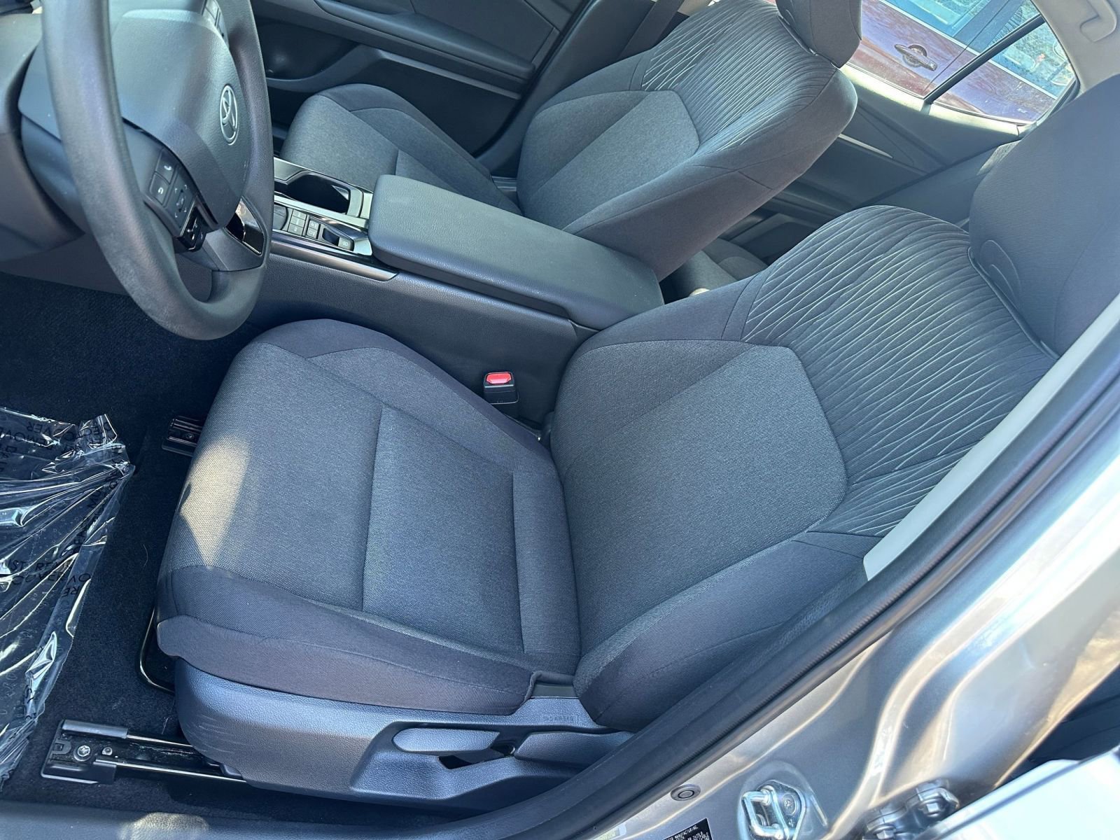 Thumbnail: 2025 Toyota Camry - 30