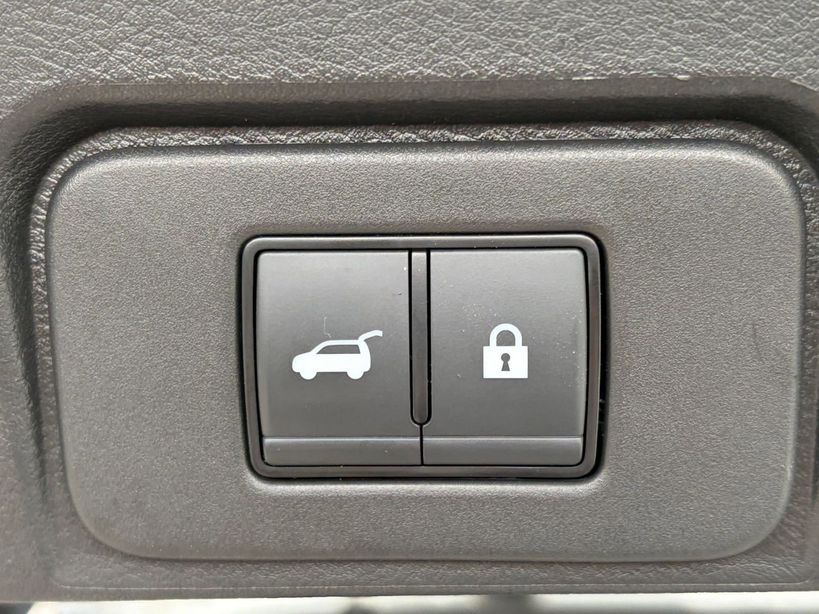 Thumbnail: 2025 Nissan Rogue - 23