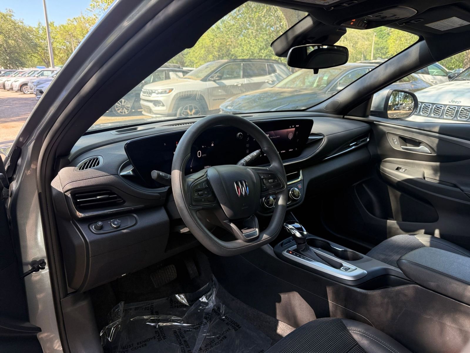 Thumbnail: 2025 Buick Envista - 31