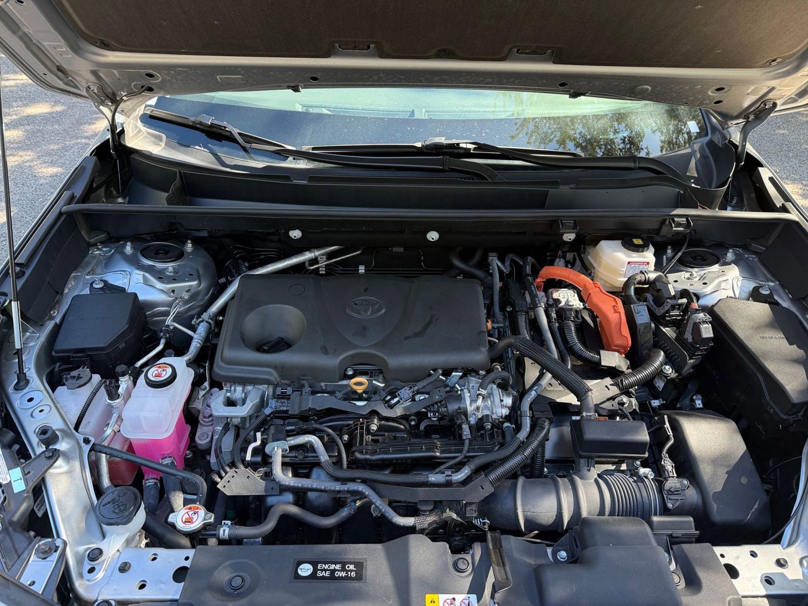 Thumbnail: 2025 Toyota RAV4 - 25