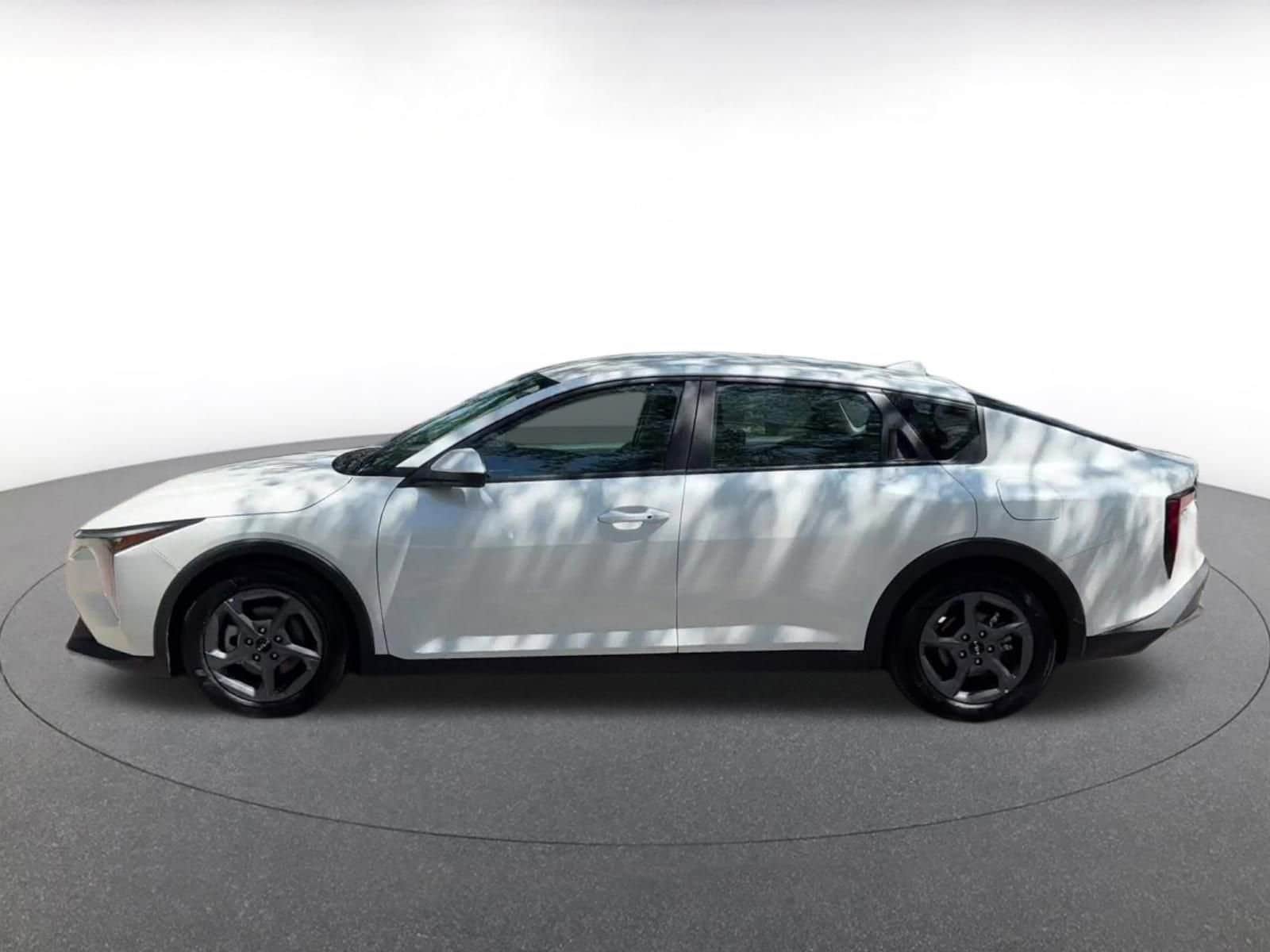 Thumbnail: 2025 Kia K4 - 10