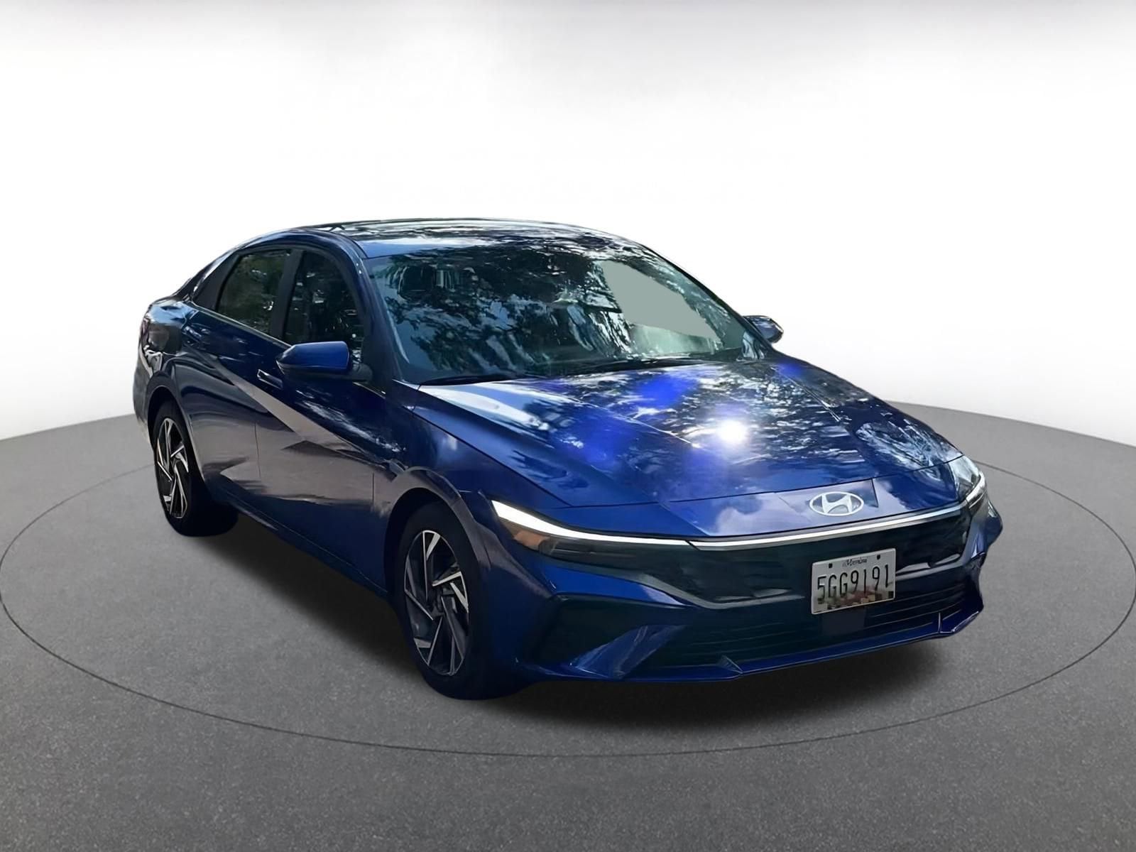 Thumbnail: 2025 Hyundai Elantra - 3