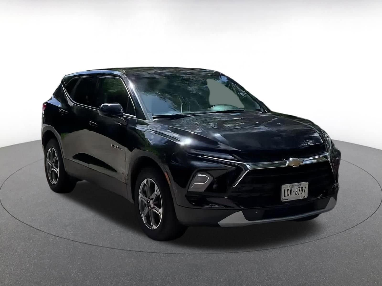 Thumbnail: 2023 Chevrolet Blazer - 3