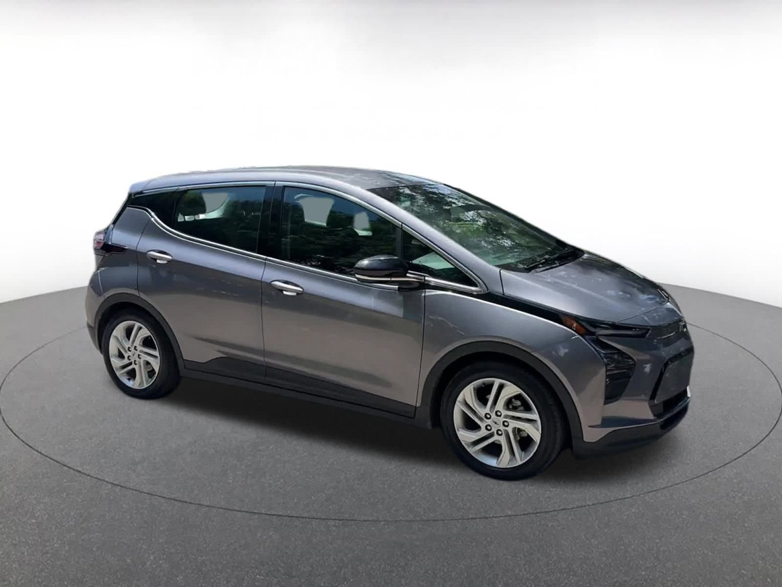 Thumbnail: 2023 Chevrolet Bolt EV - 3