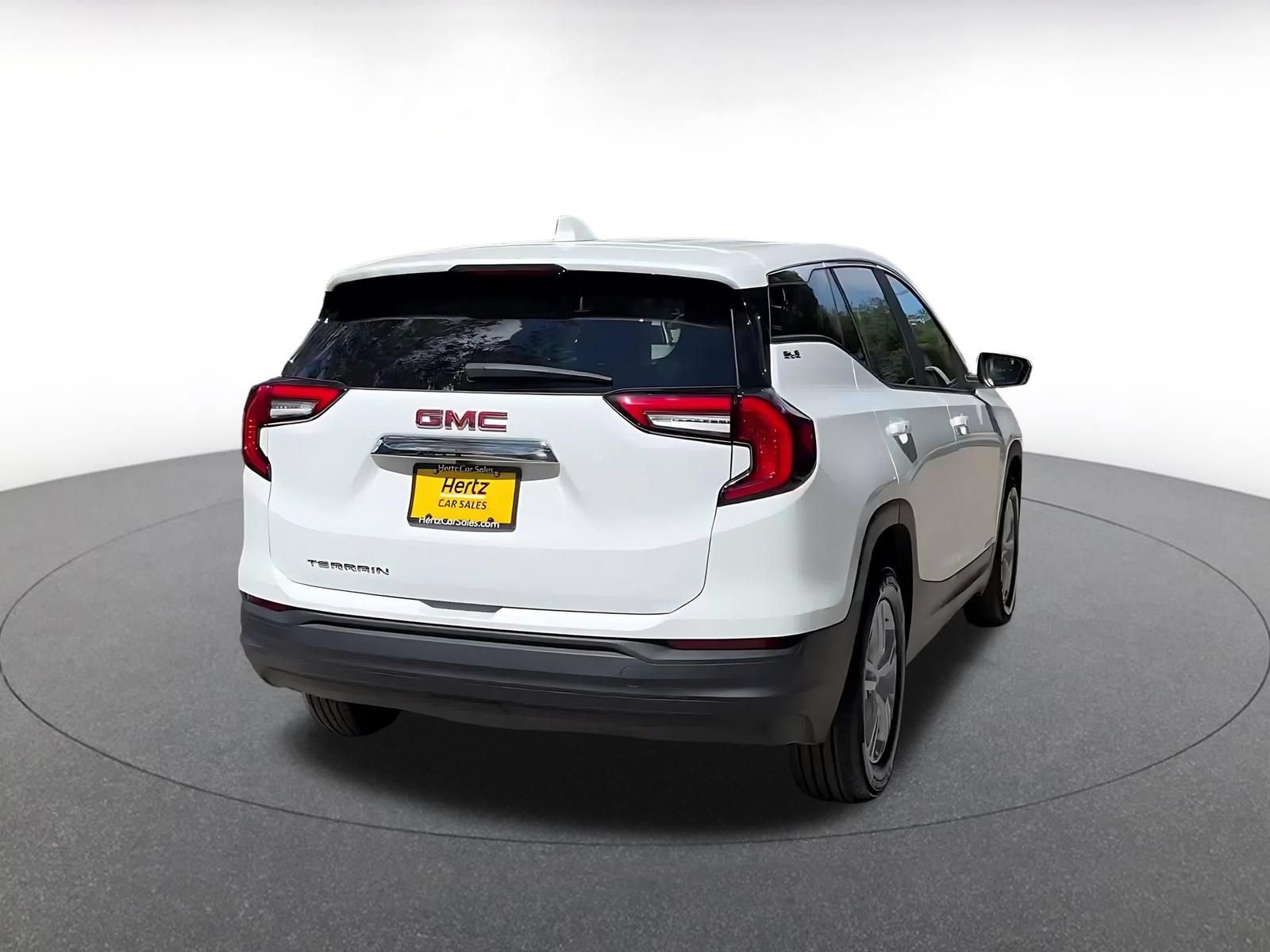 Thumbnail: 2024 GMC Terrain - 16