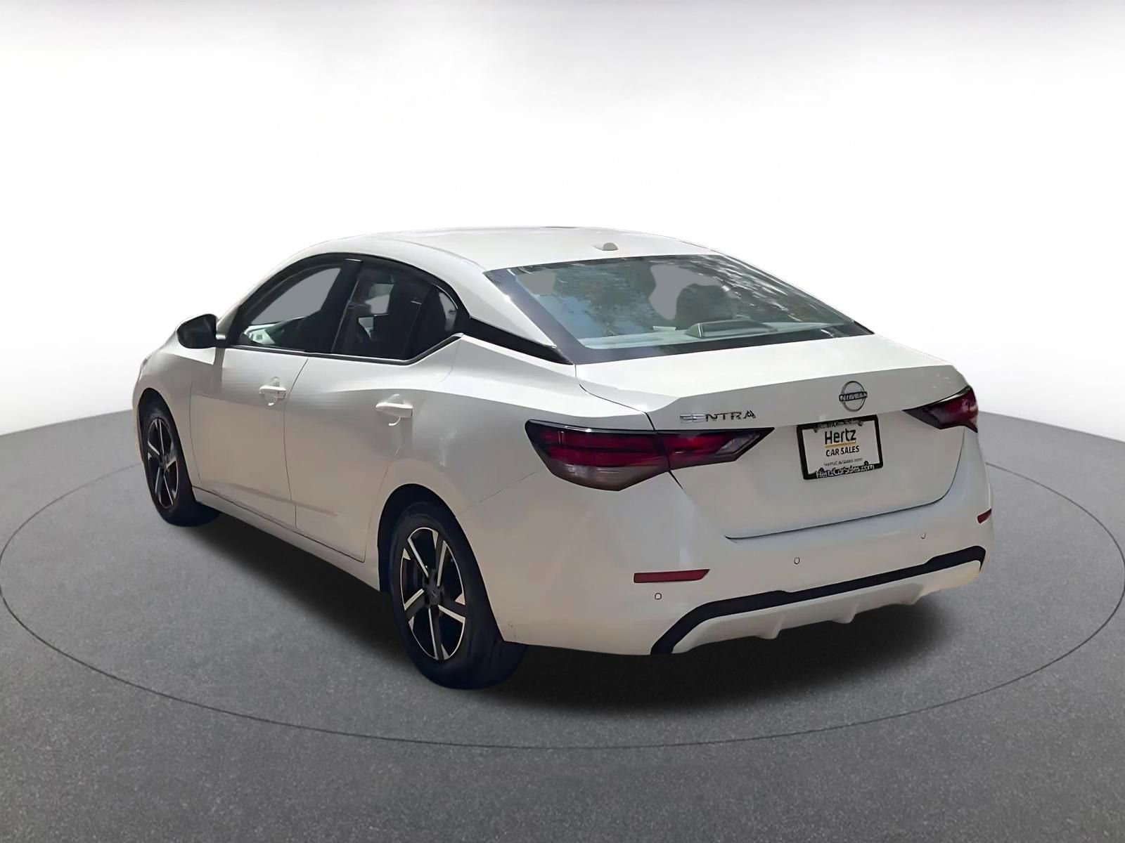 Thumbnail: 2025 Nissan Sentra - 11