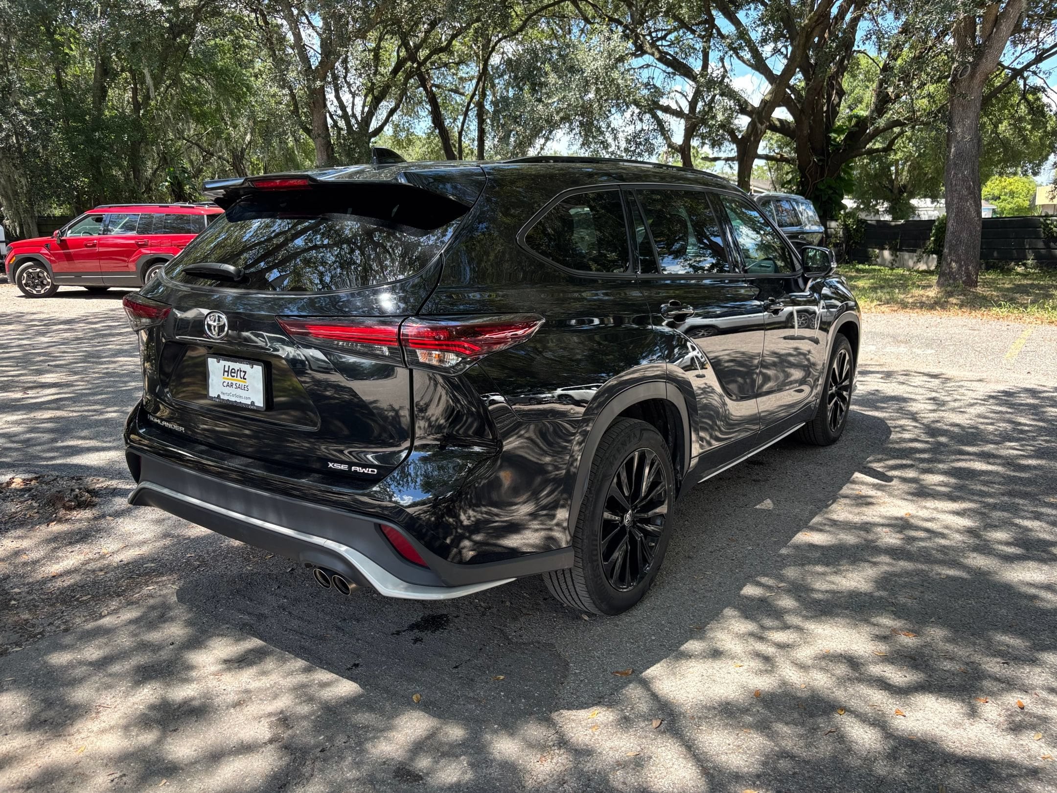 Thumbnail: 2025 Toyota Highlander - 15