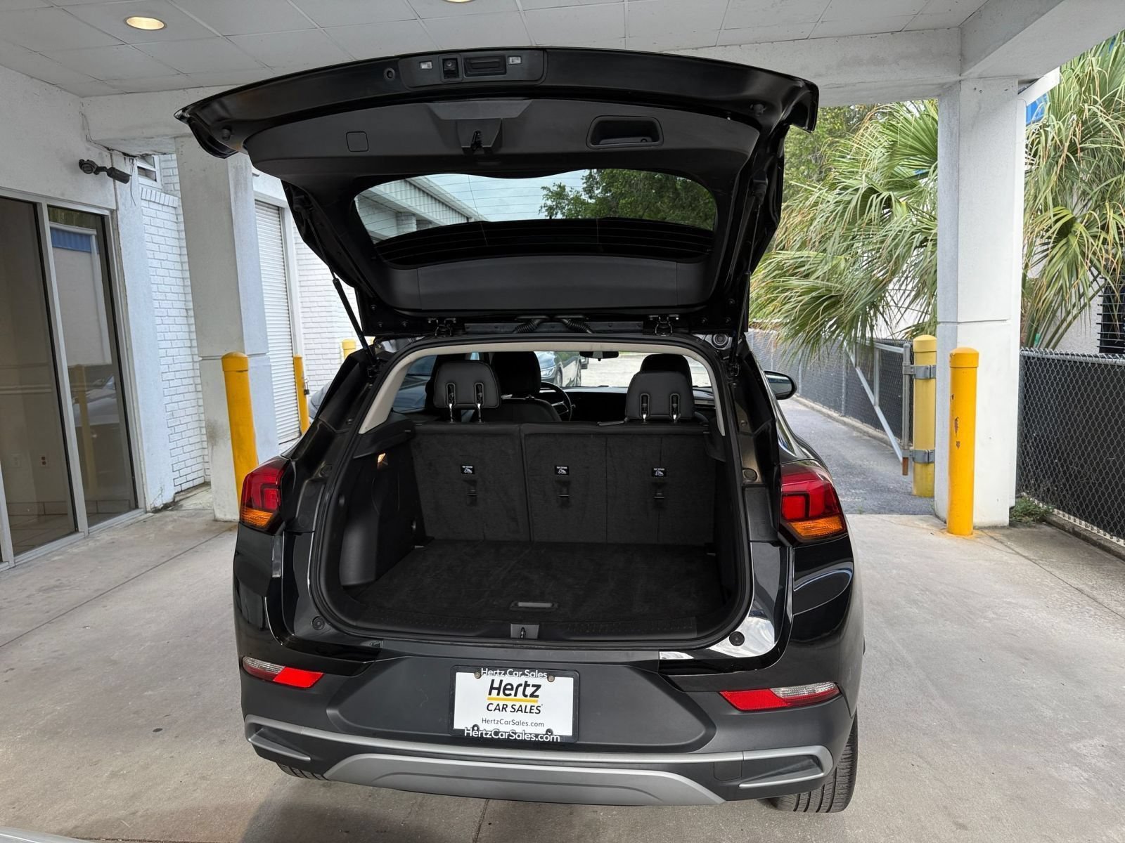 Thumbnail: 2025 Buick Encore GX - 30