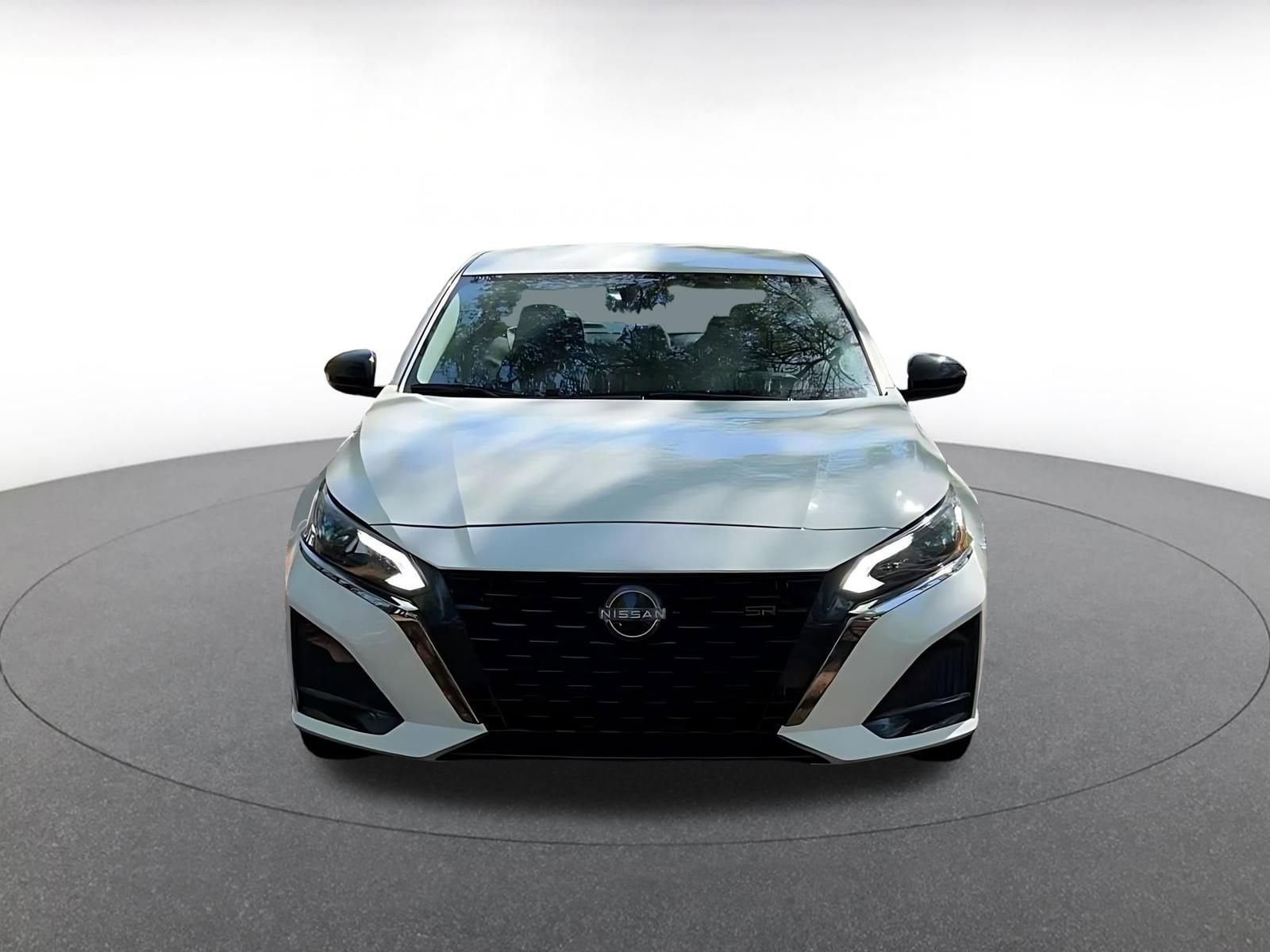 Thumbnail: 2025 Nissan Altima - 4