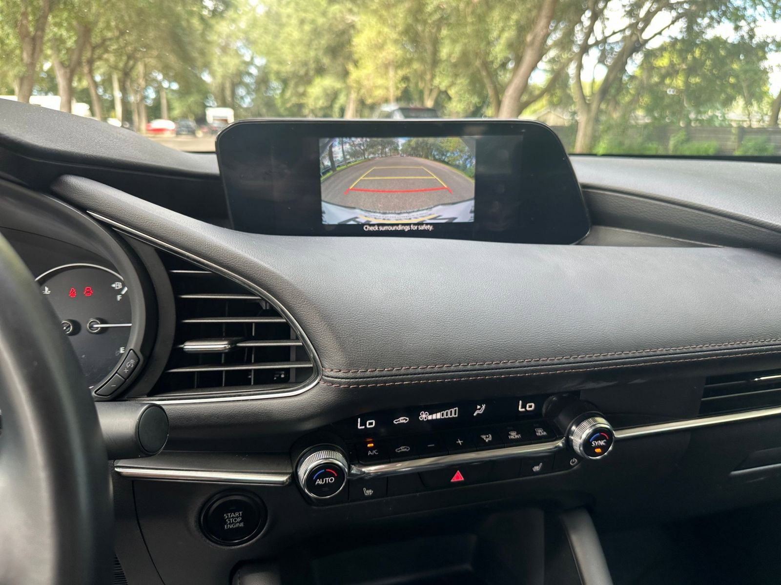 Thumbnail: 2025 Mazda Mazda3 - 17