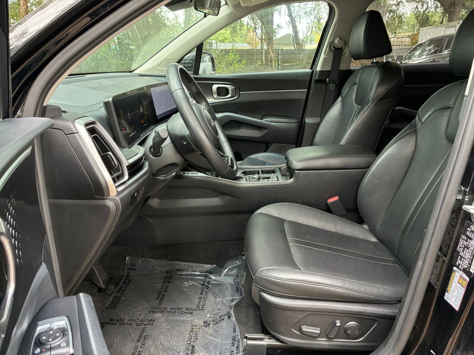 Thumbnail: 2024 Kia Sorento - 29