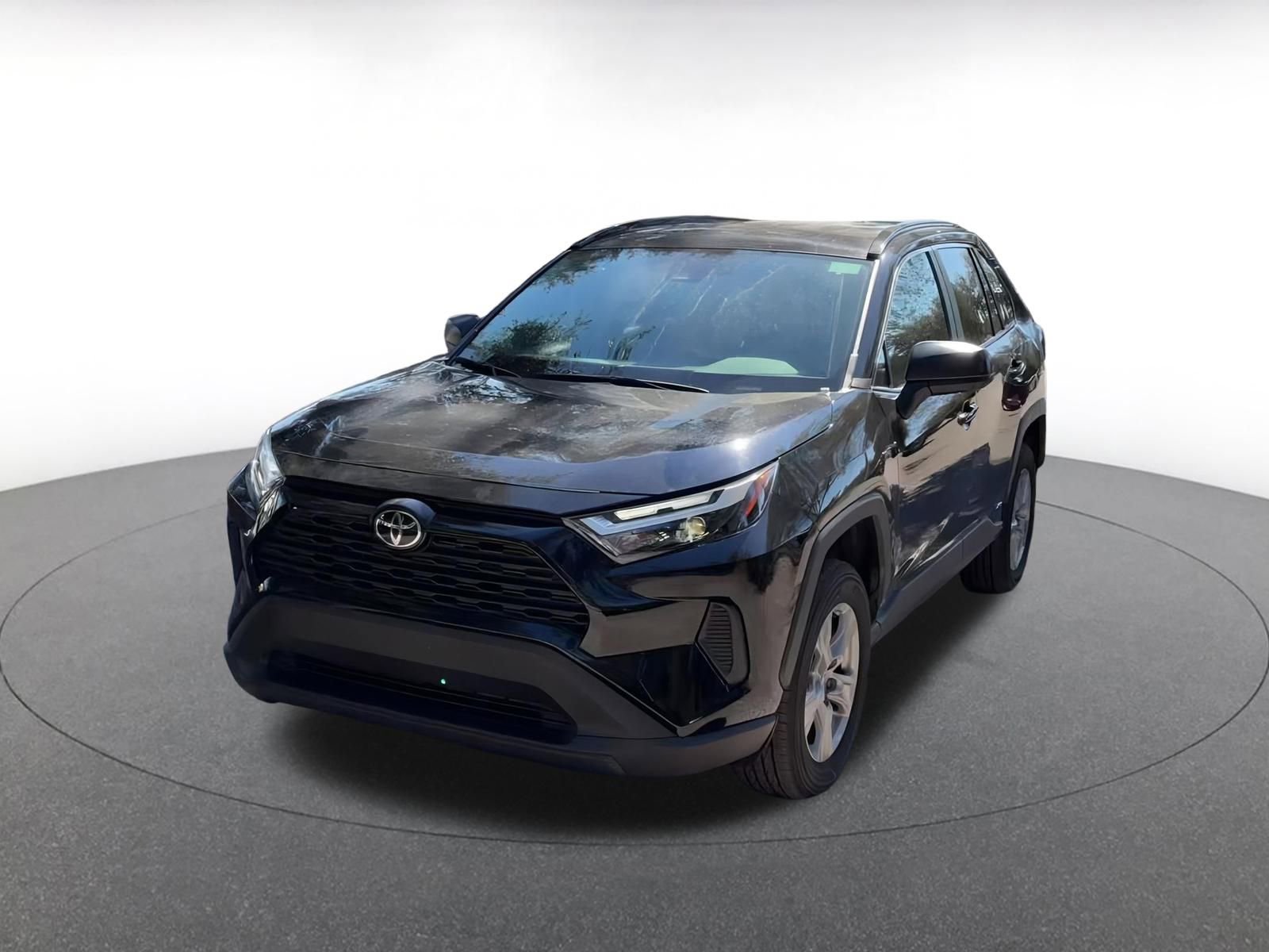 Thumbnail: 2025 Toyota RAV4 - 7