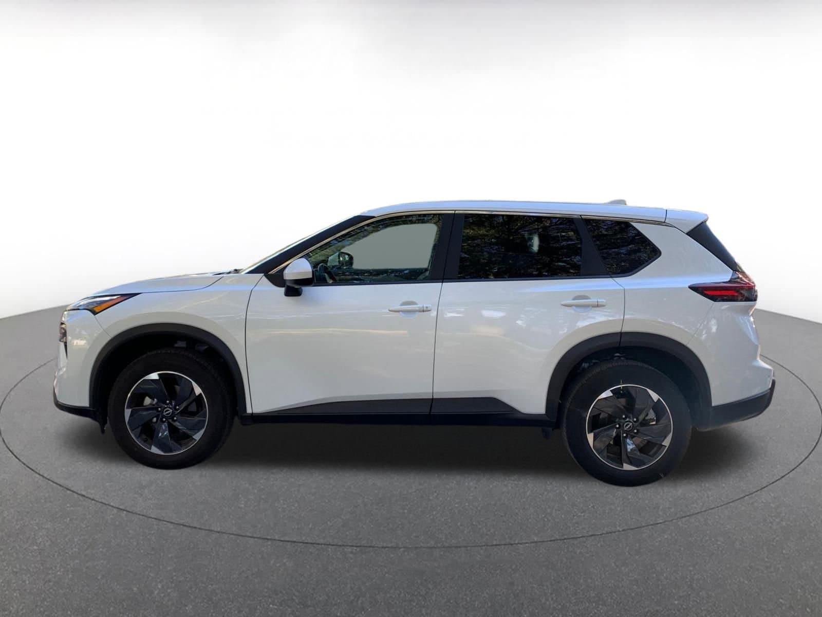 Thumbnail: 2025 Nissan Rogue - 4