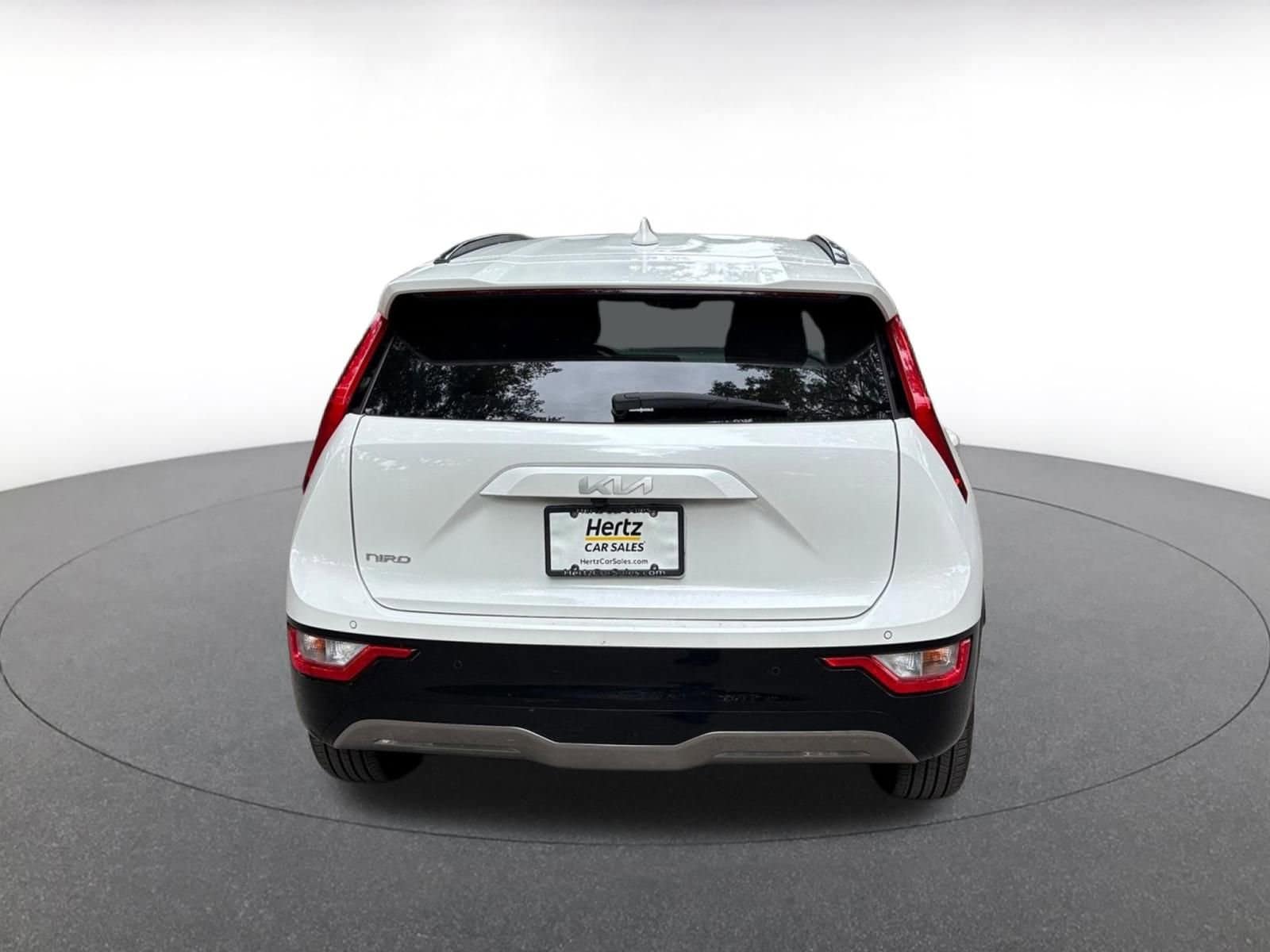 Thumbnail: 2024 Kia Niro - 6