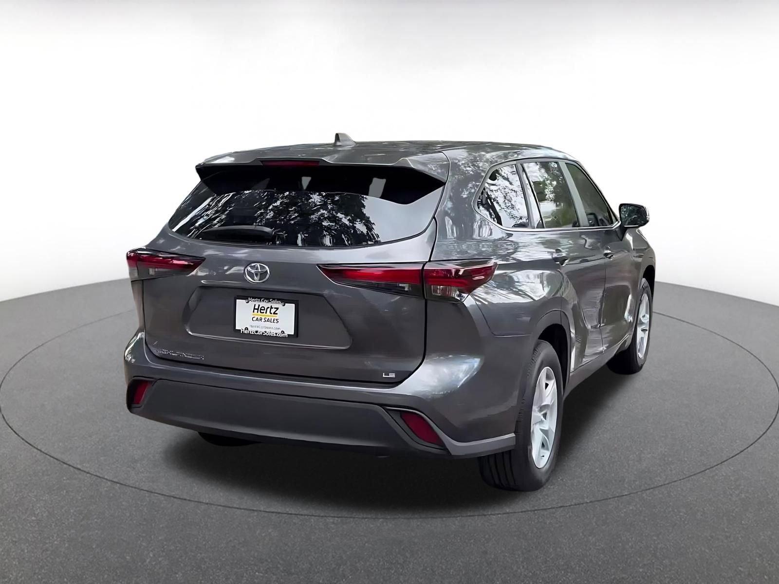 Thumbnail: 2025 Toyota Highlander - 14