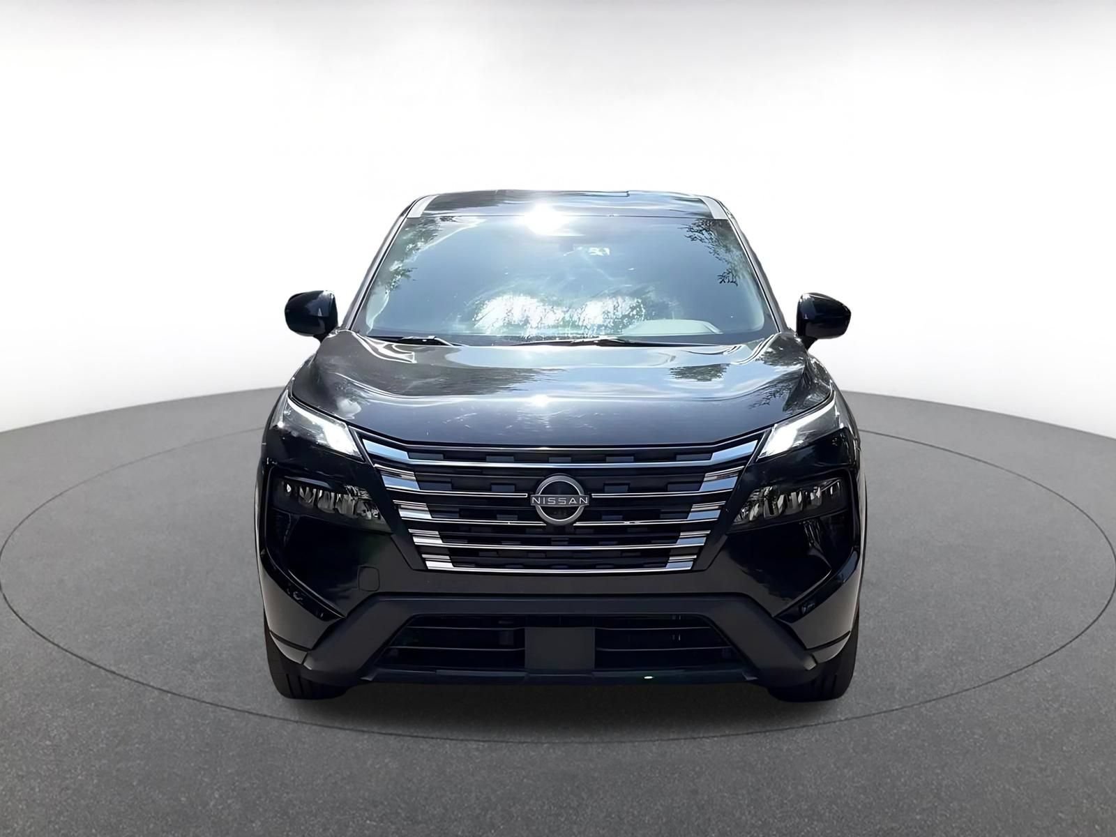 Thumbnail: 2025 Nissan Rogue - 4